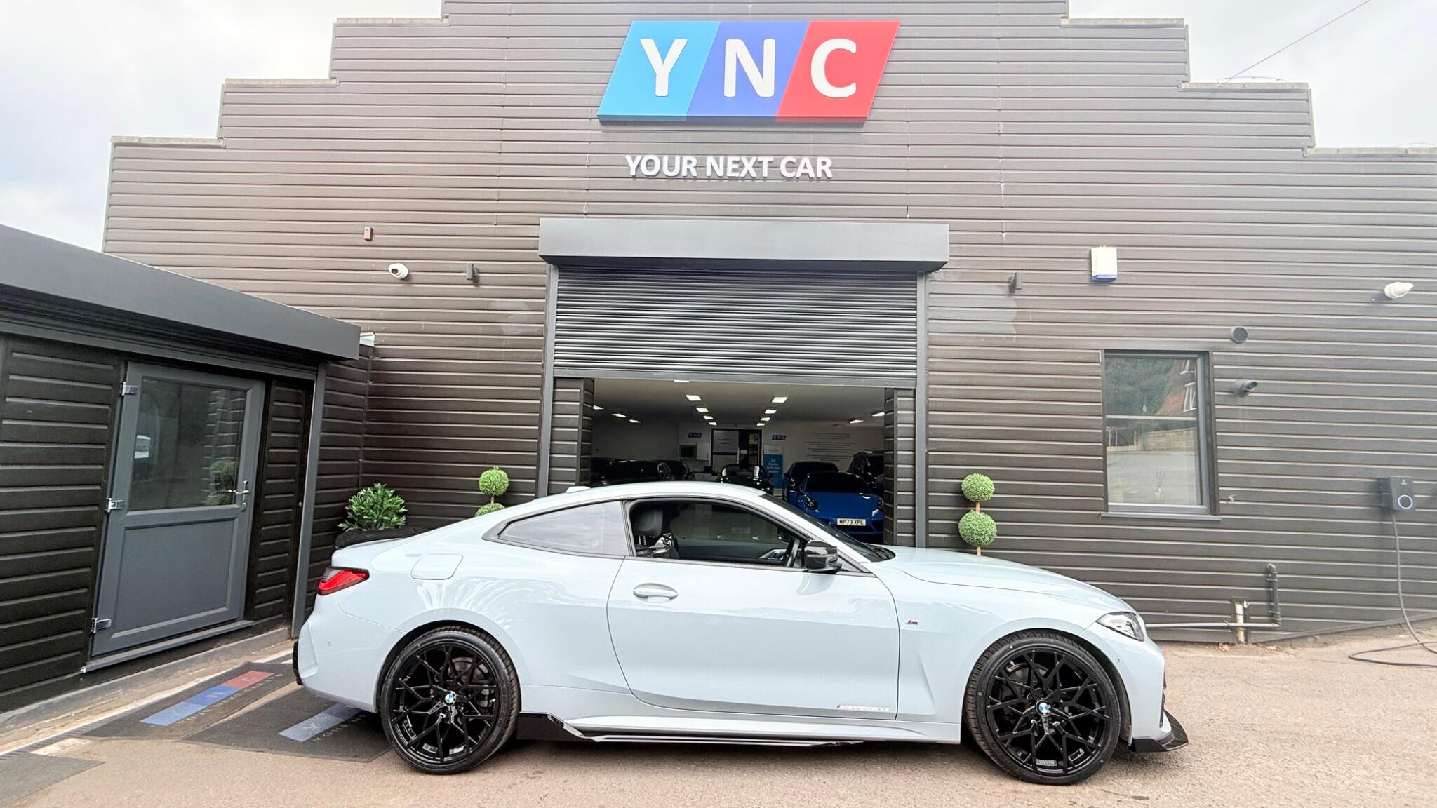 BMW 4 Series view 5