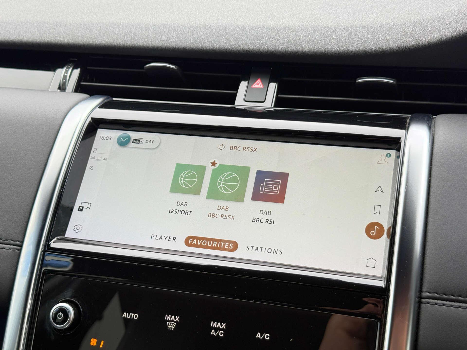 Land Rover Discovery Sport view 65