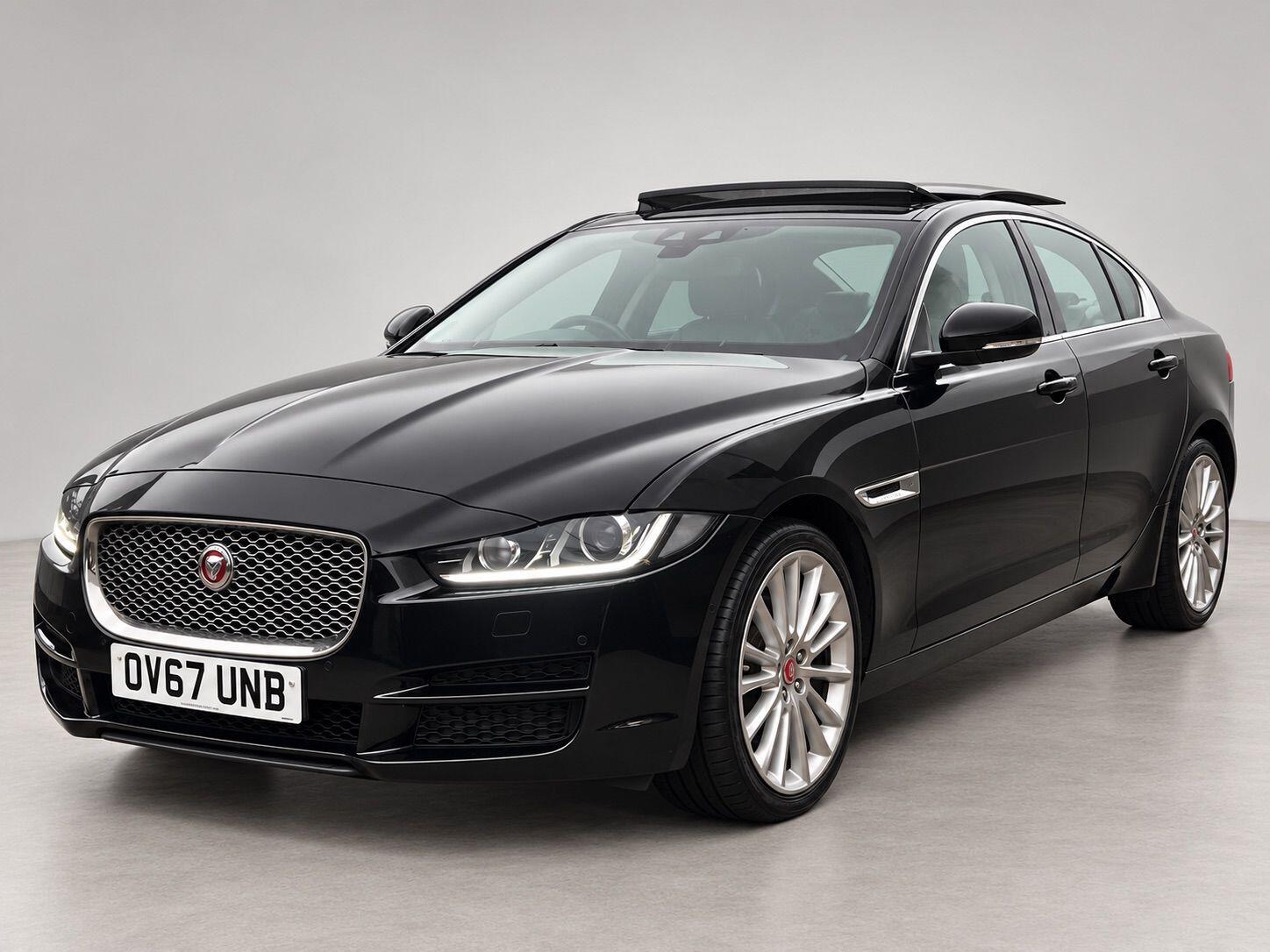 Jaguar Xe view 5
