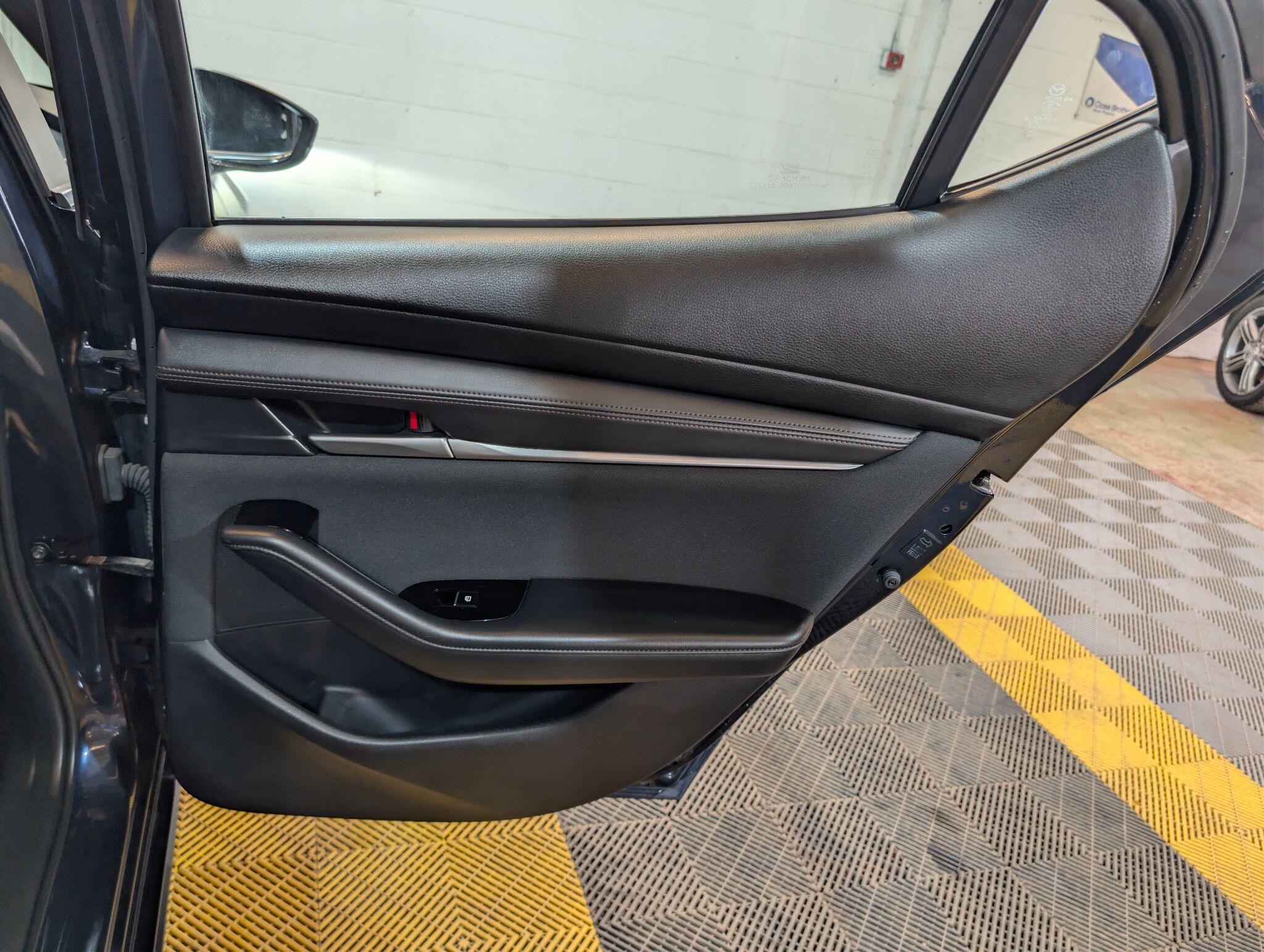 Mazda Skyactiv-G view 50