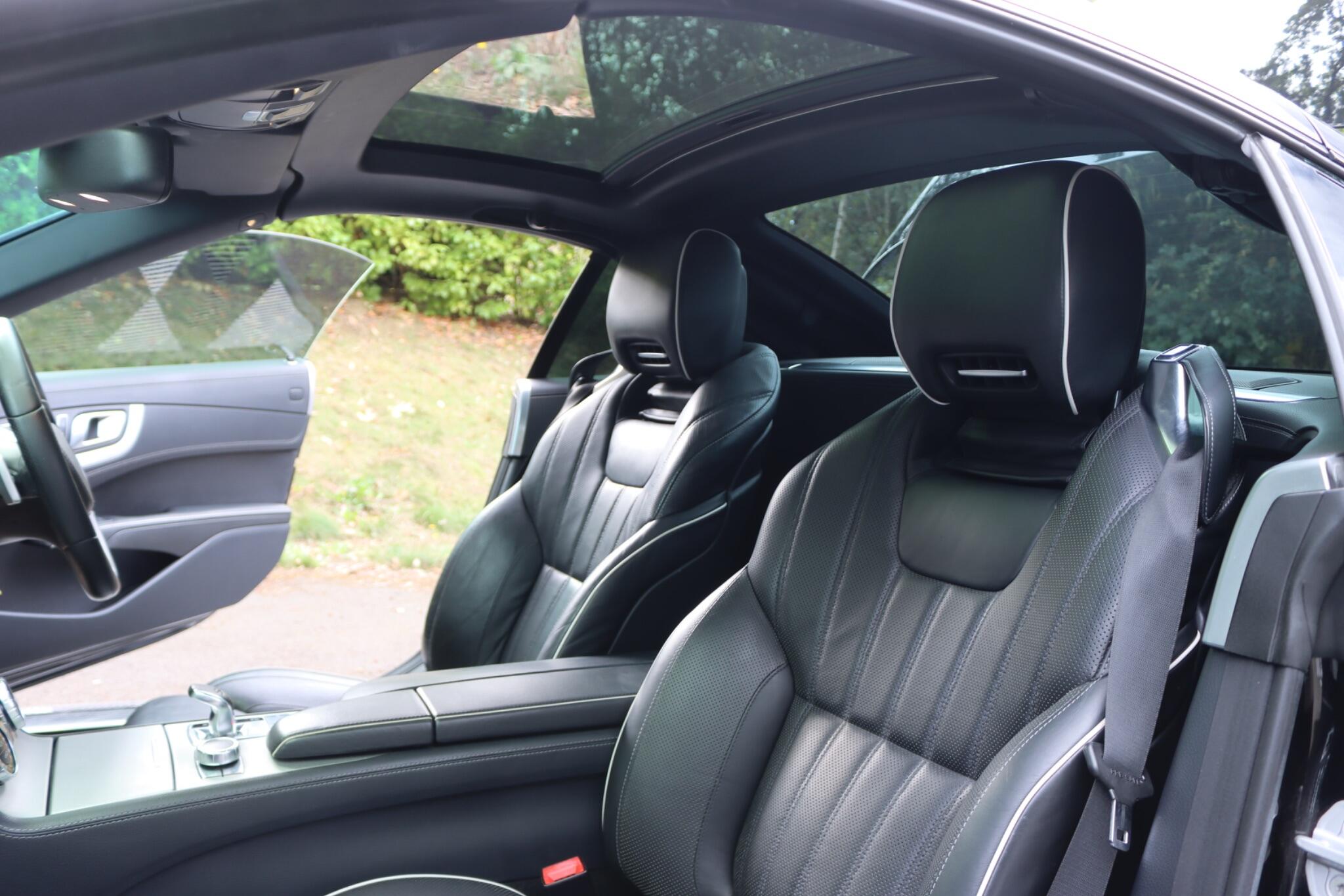 Mercedes-Benz SL view 4