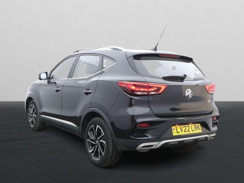 MG MG ZS view 2