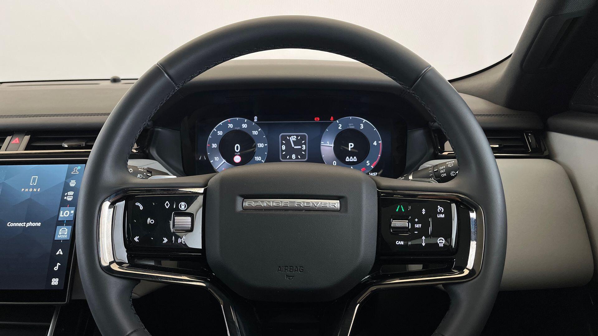 Land Rover Range Rover Velar view 35