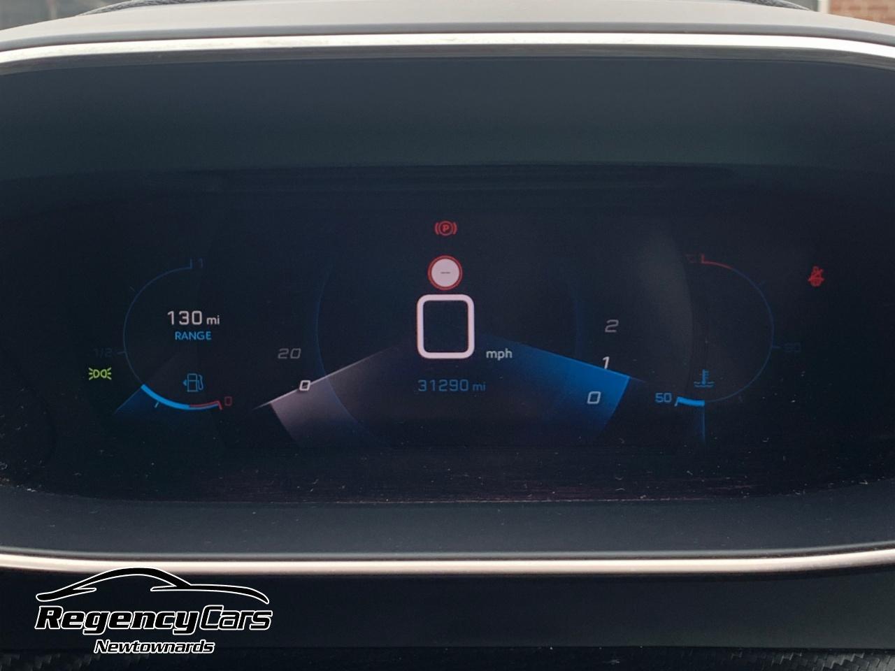 Peugeot 2008 view 11