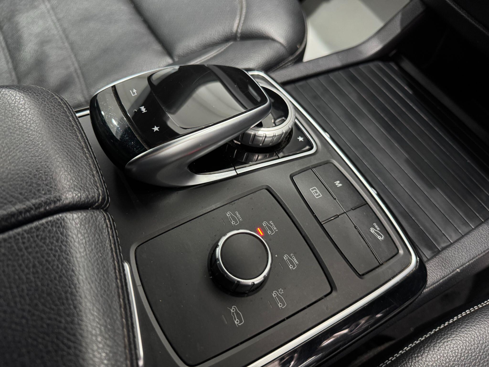 Mercedes-Benz Gle view 42