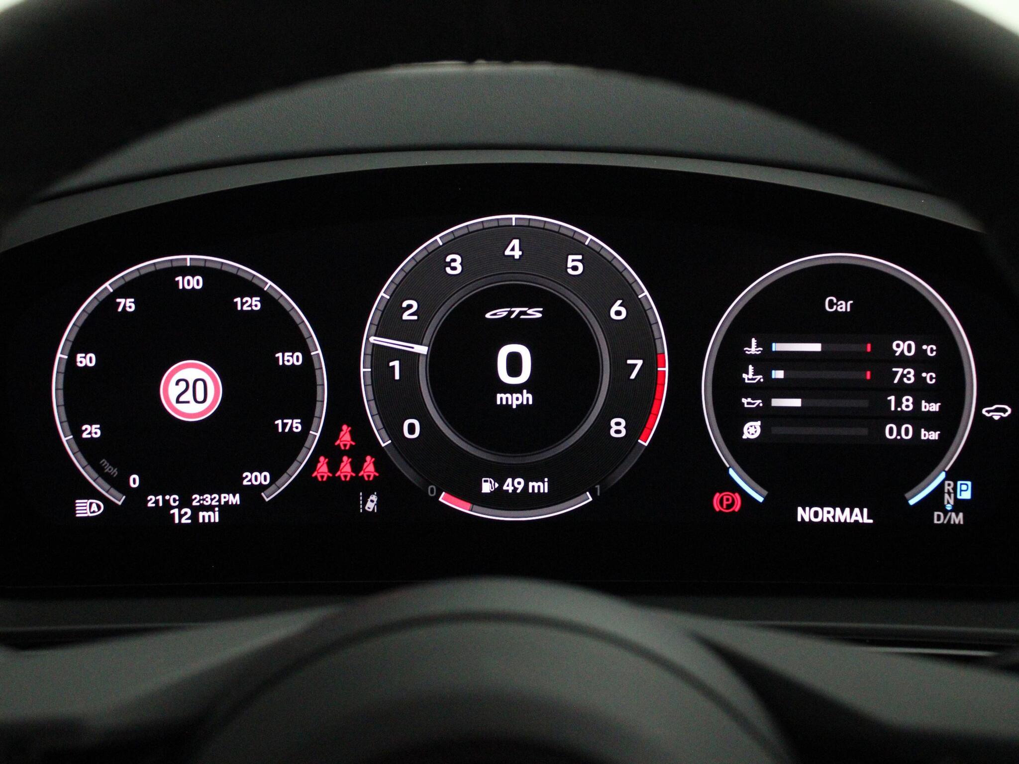 Porsche Cayenne view 26