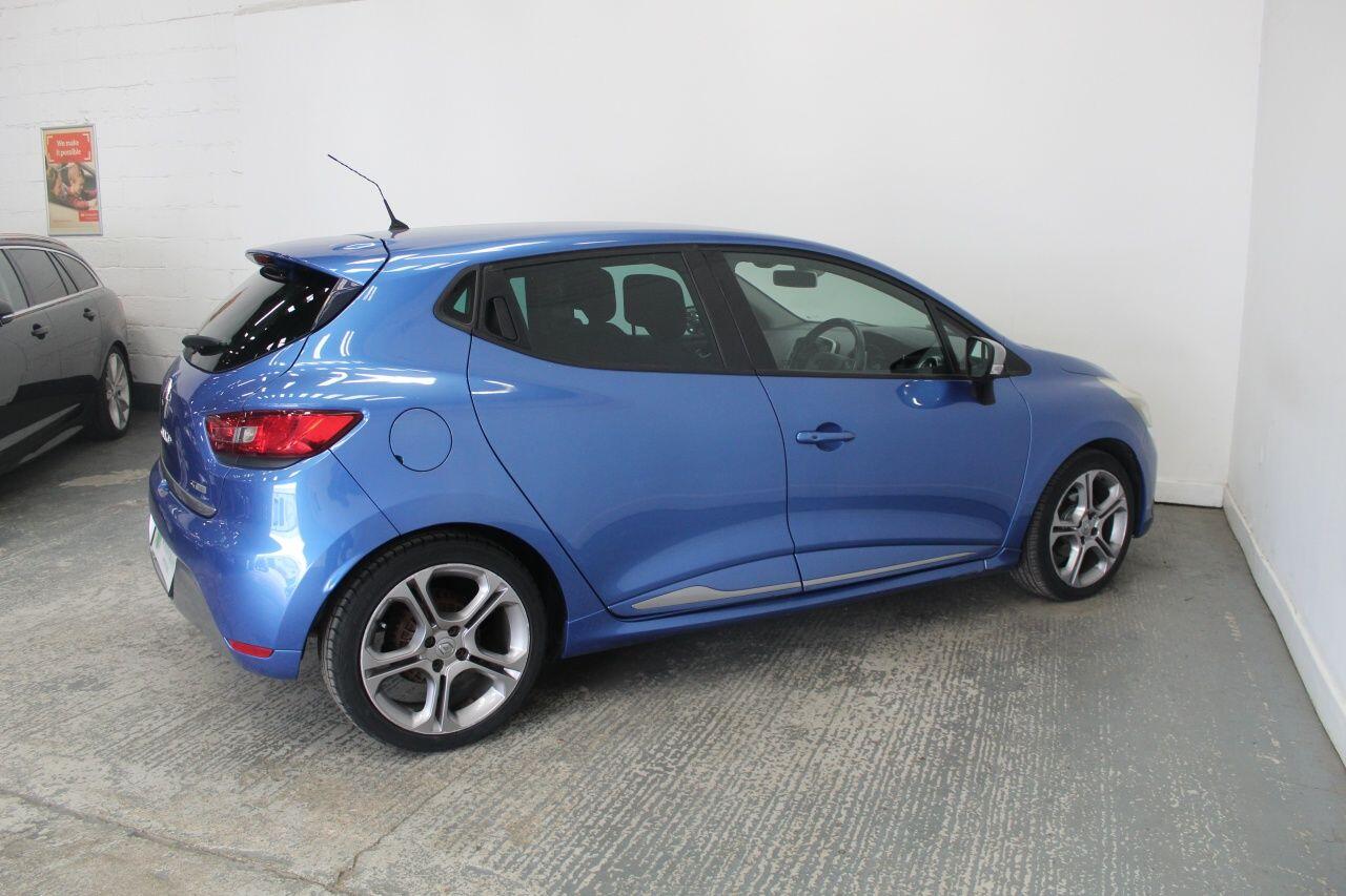 Renault Clio view 11