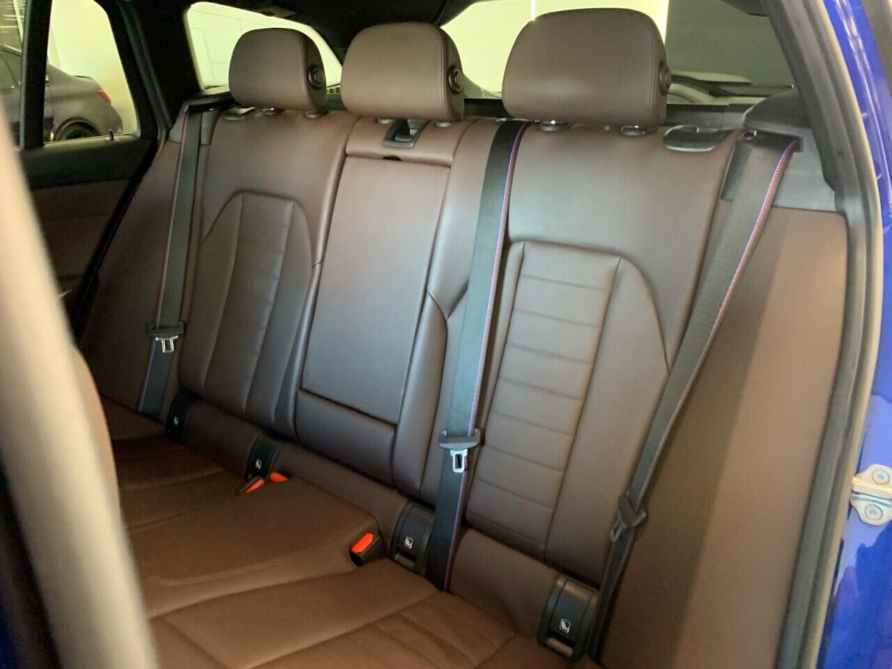 BMW 3 Series view 31