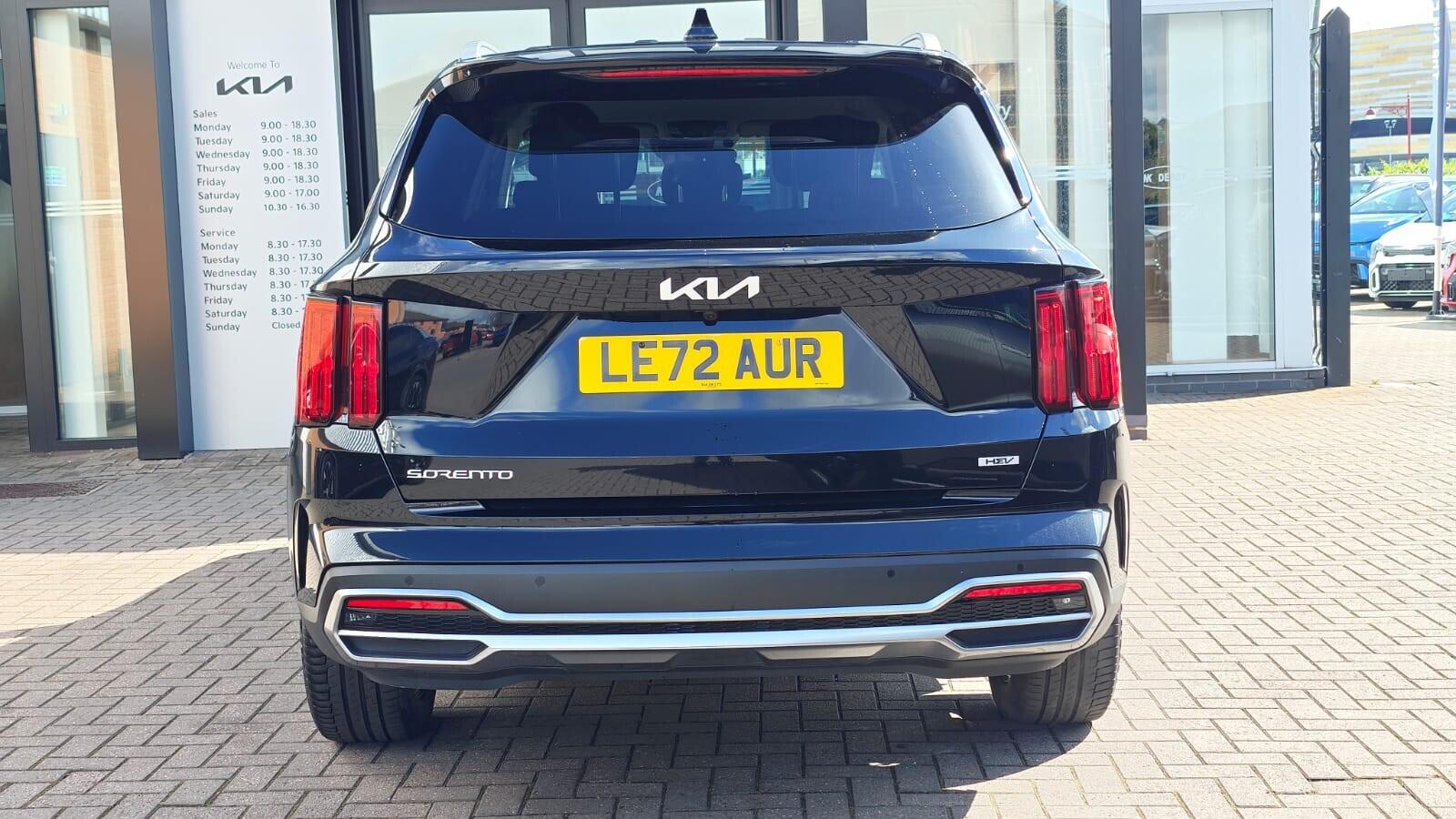 Kia Sorento view 7