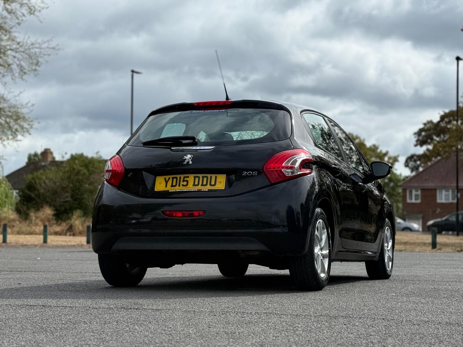 Peugeot 208 view 15