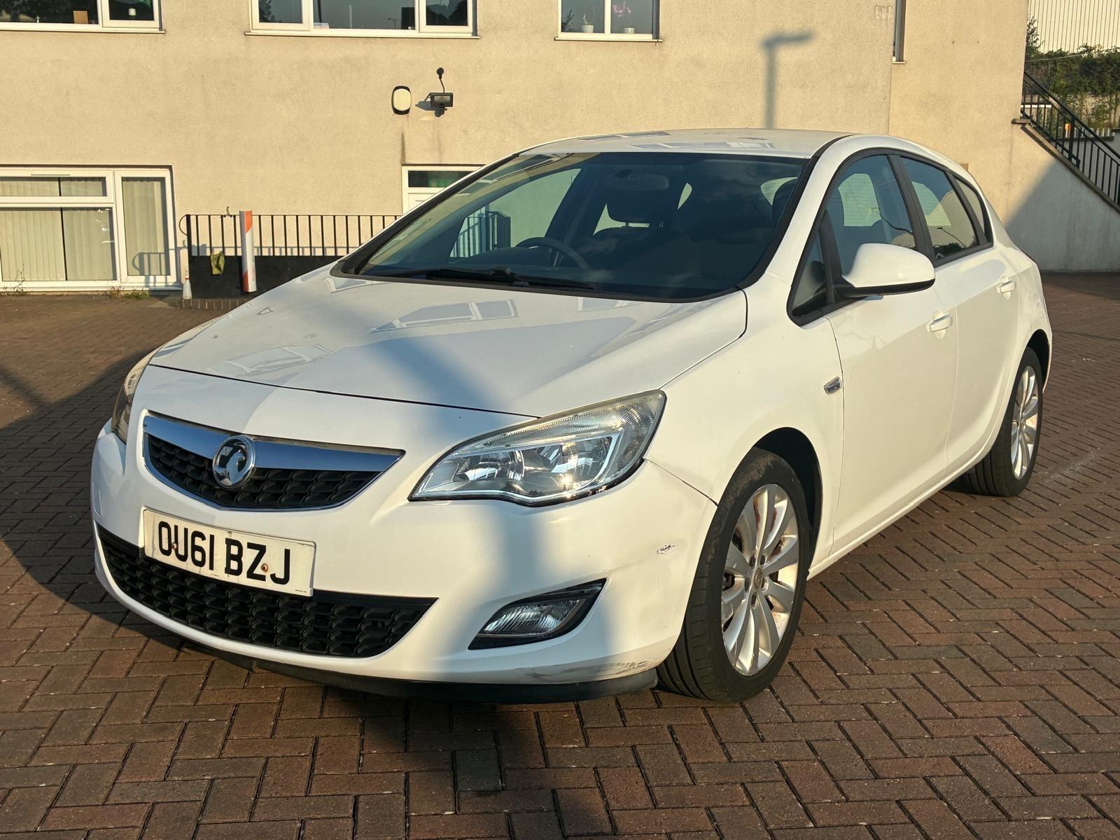 Vauxhall Astra view 13