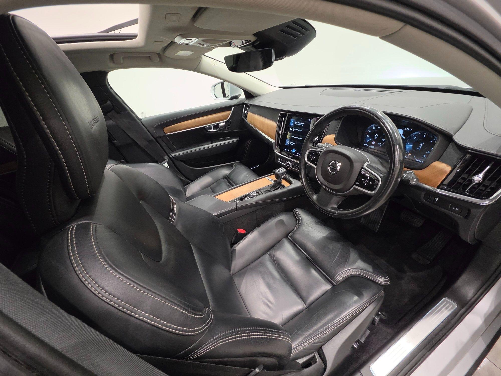 Volvo V90 view 84