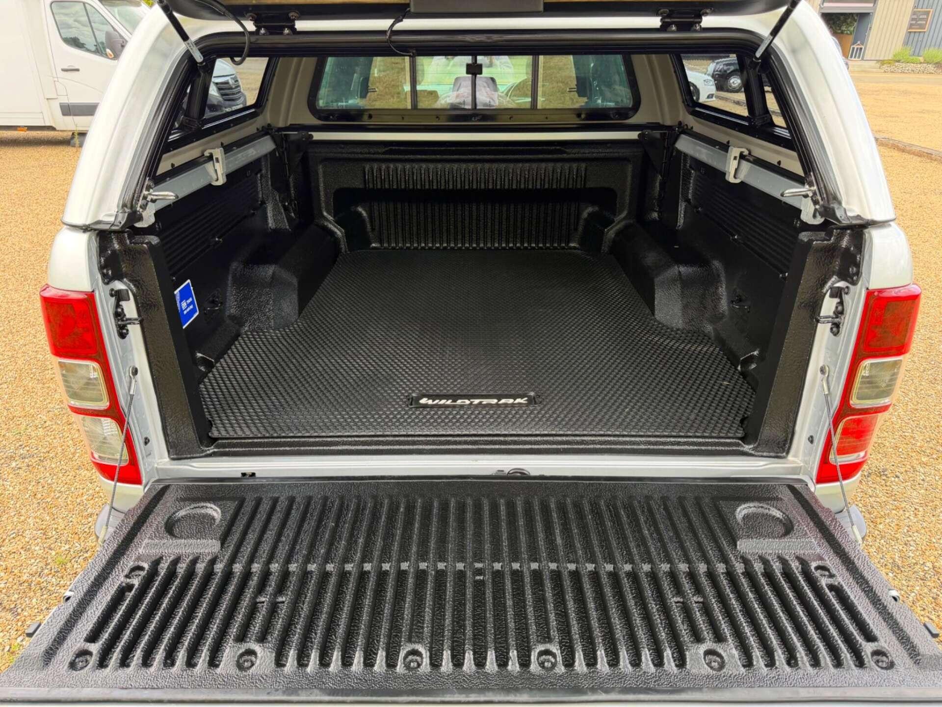 Ford Ranger view 18