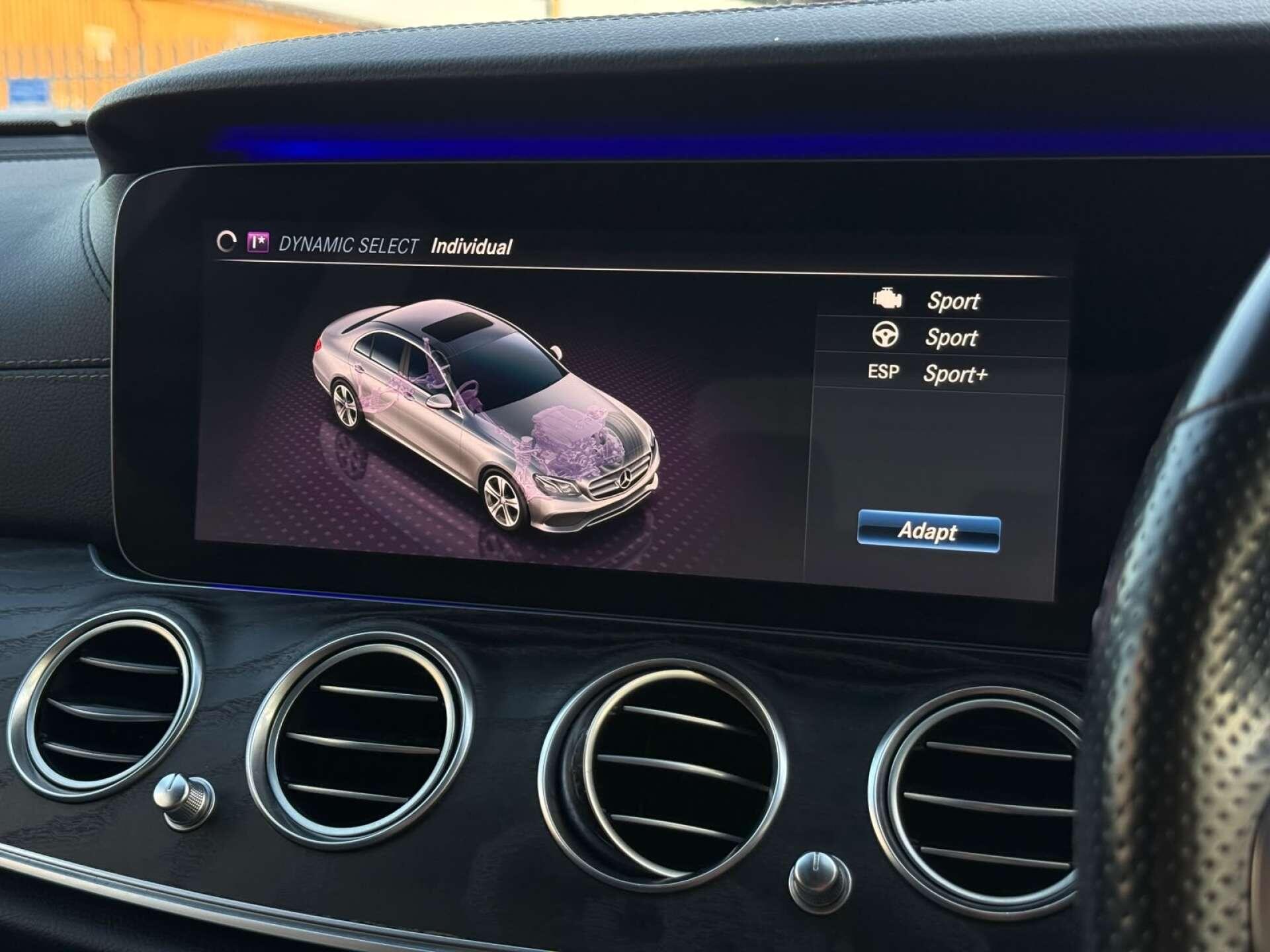 Mercedes-Benz E Class view 74