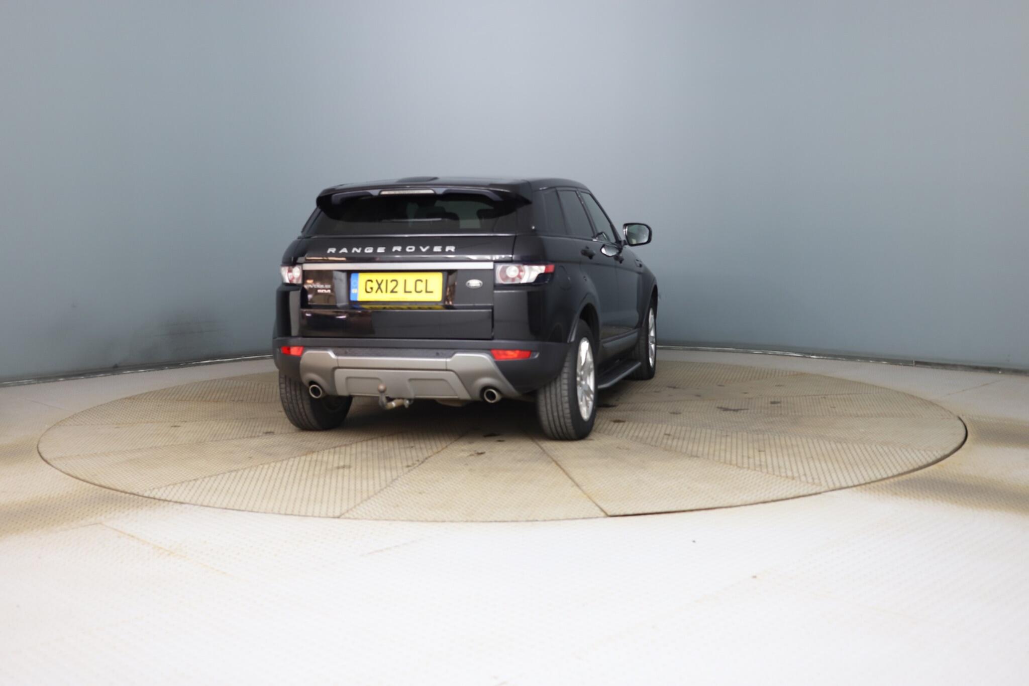Land Rover Range Rover Evoque view 6