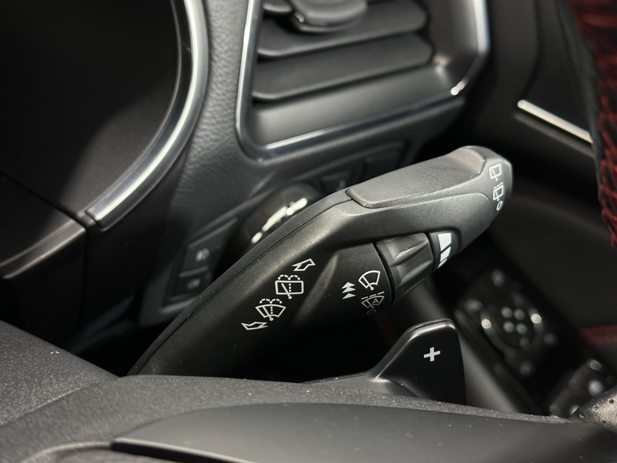 Ford S-Max view 17