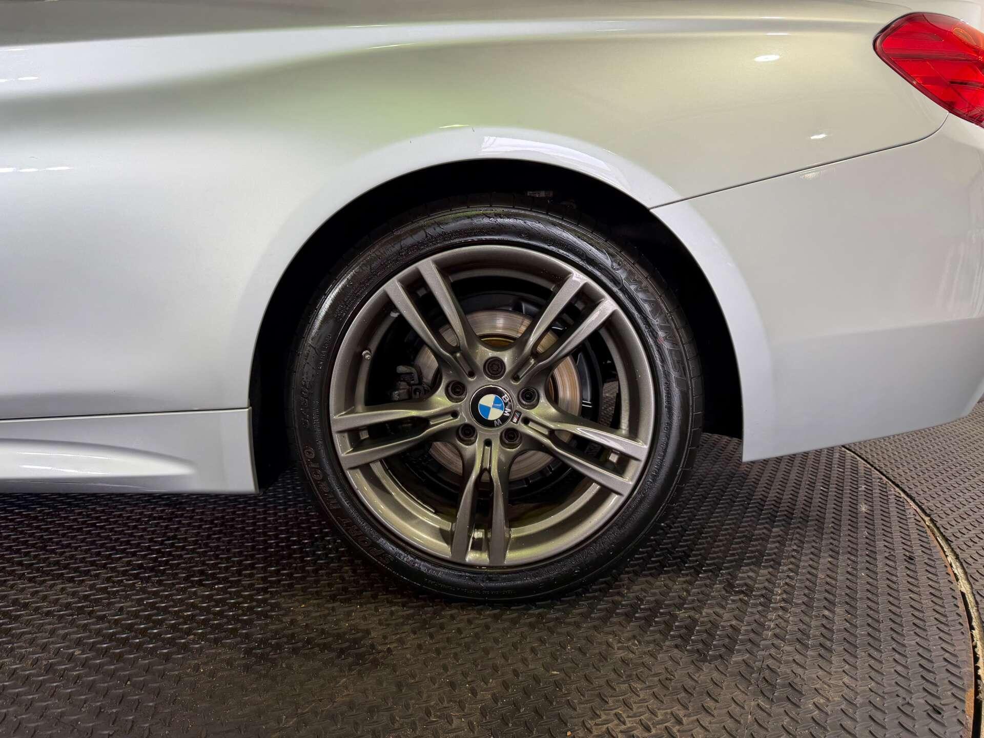 BMW 4 Series view 56