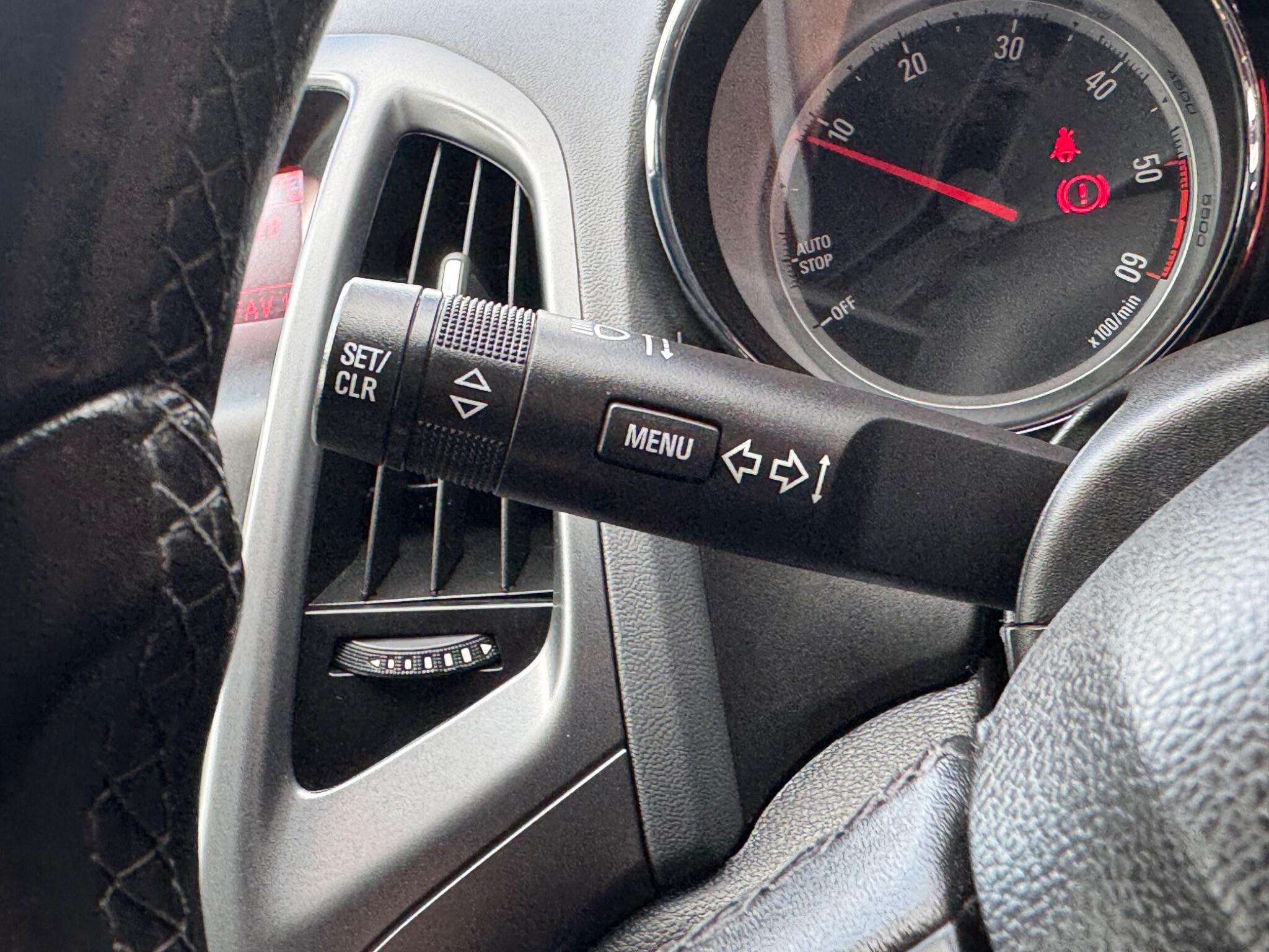 Vauxhall Astra GTC view 19