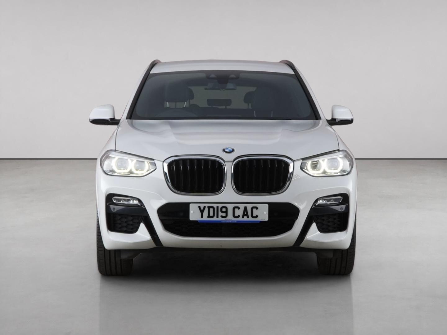 BMW X3 view 5