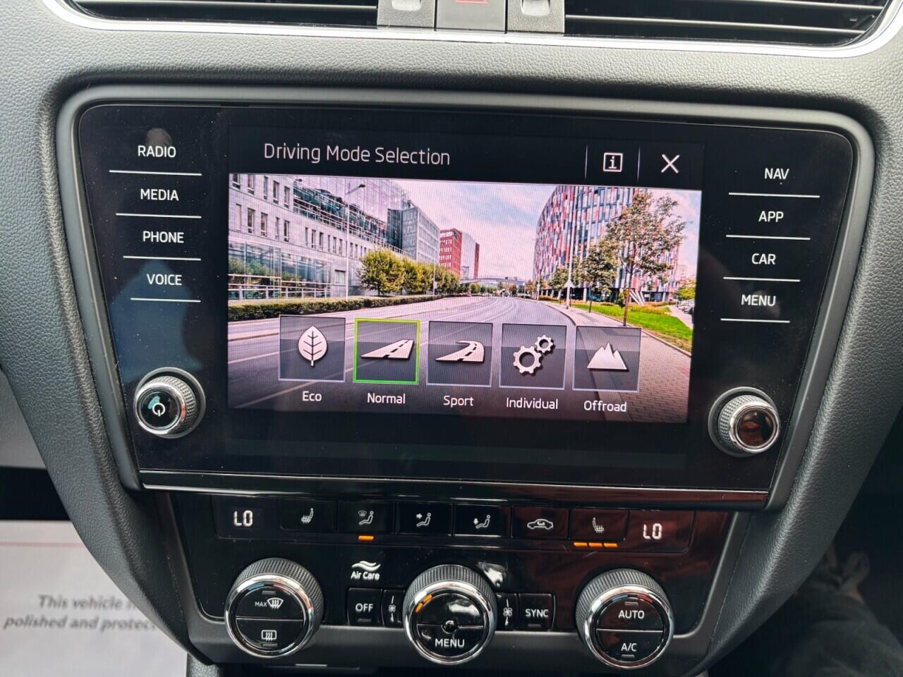 Skoda Octavia view 27