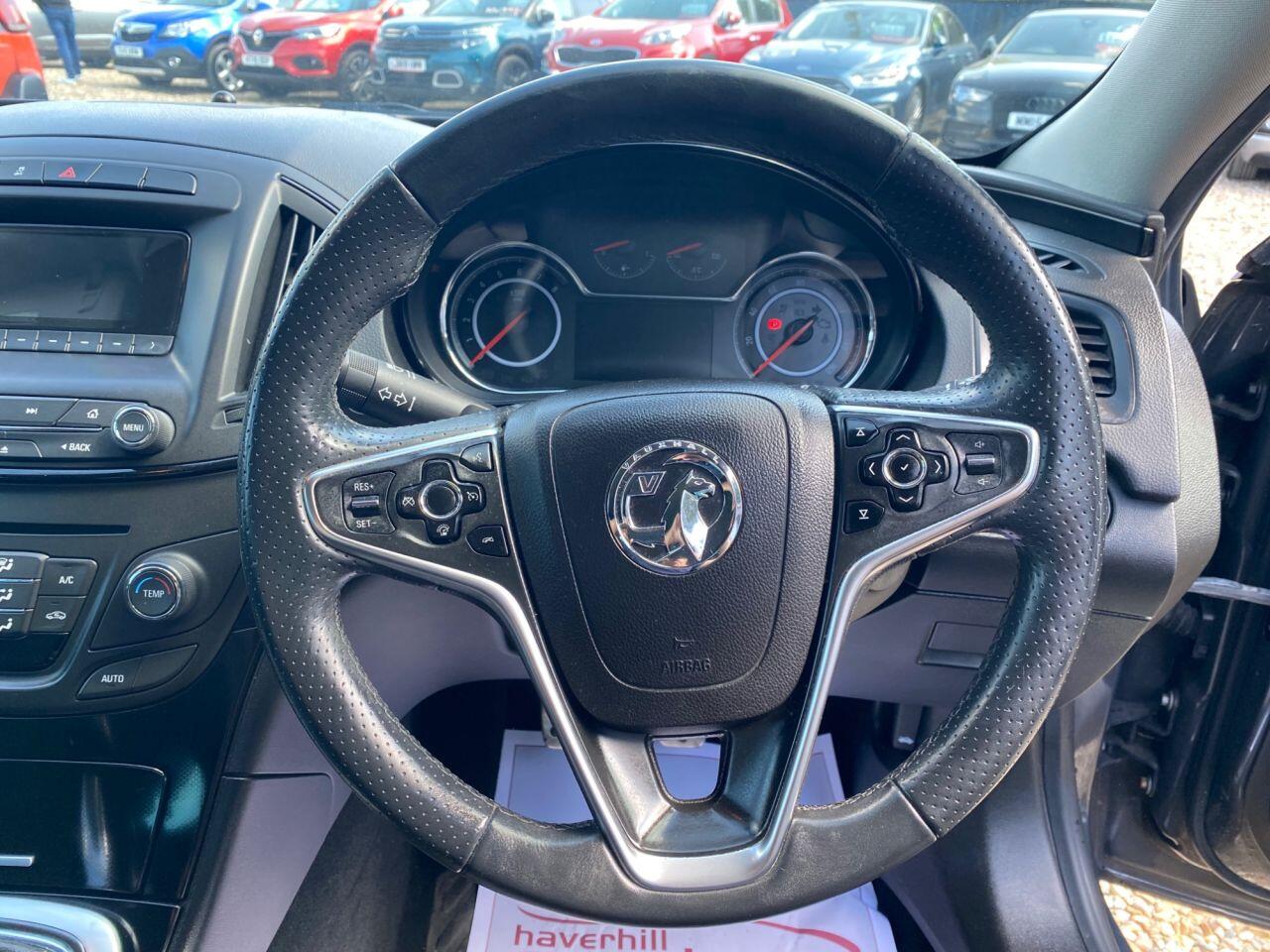 Vauxhall Insignia view 18