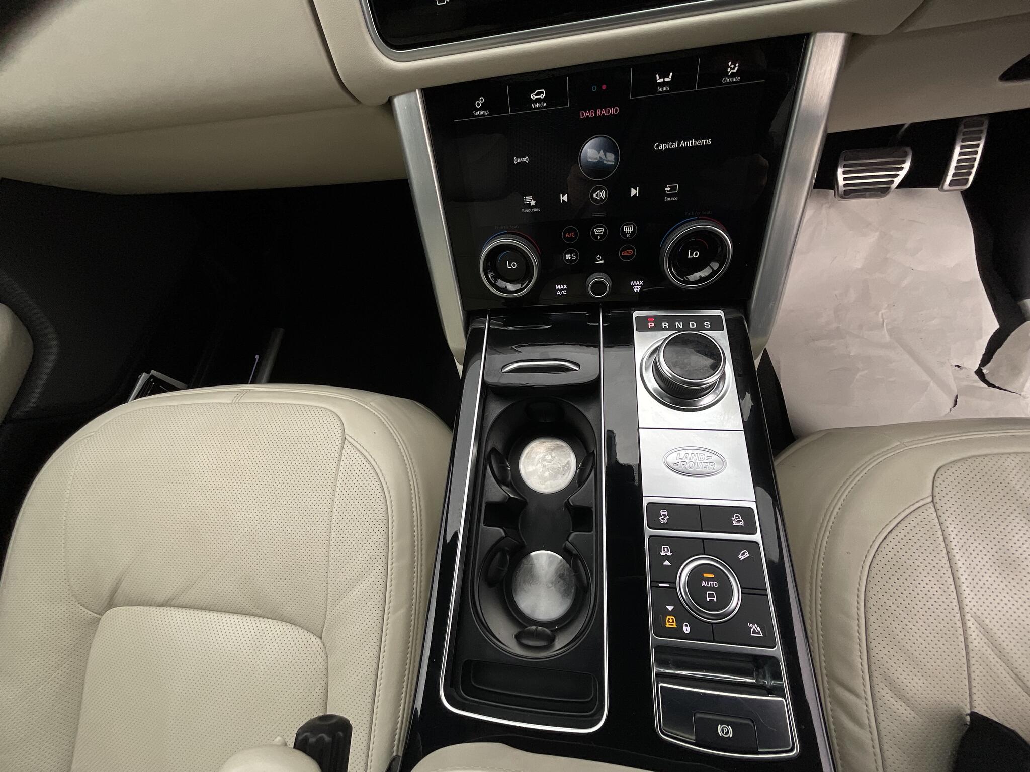 Land Rover Range Rover view 30