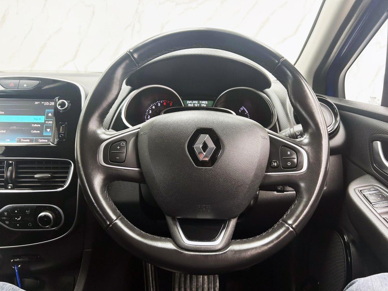 Renault Clio view 20
