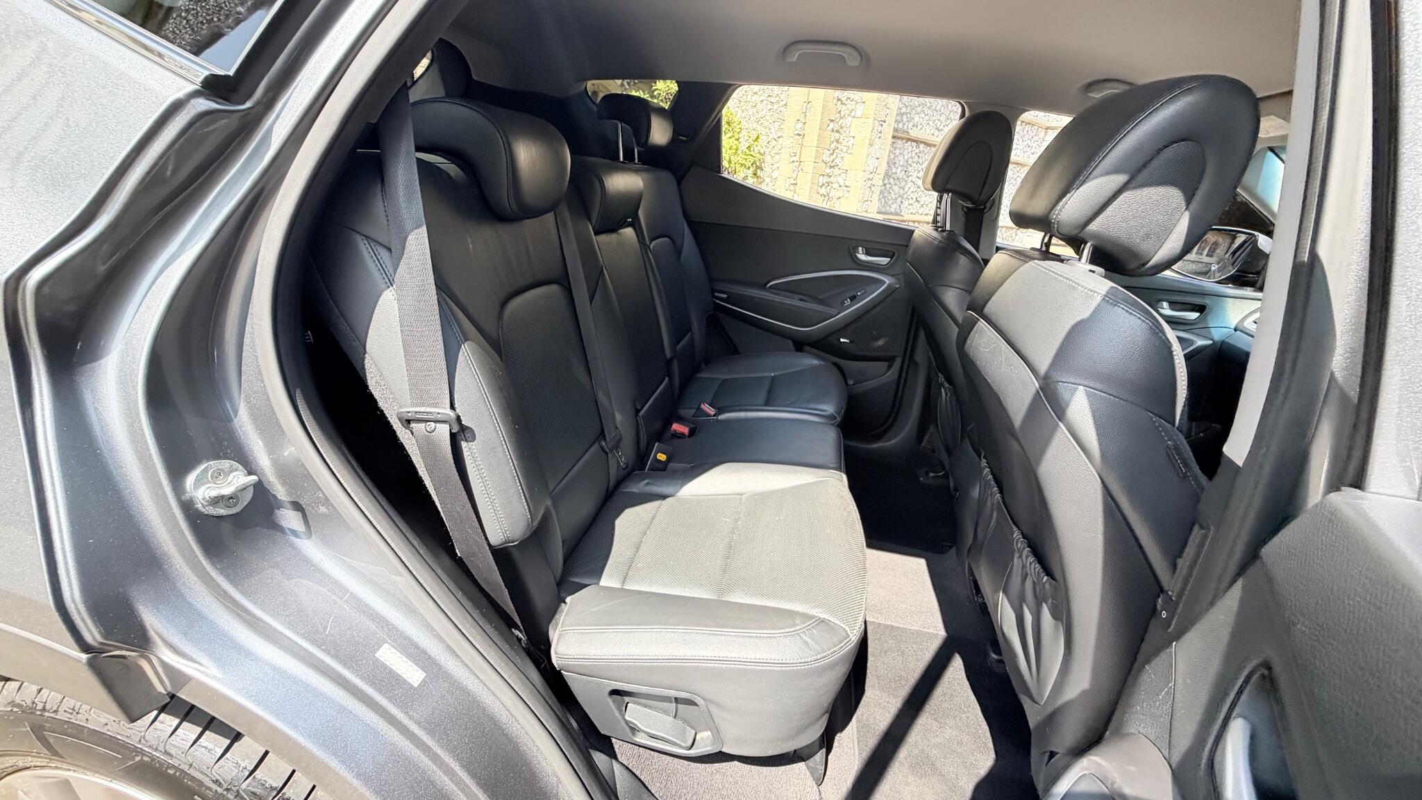 Hyundai Santa Fe view 36