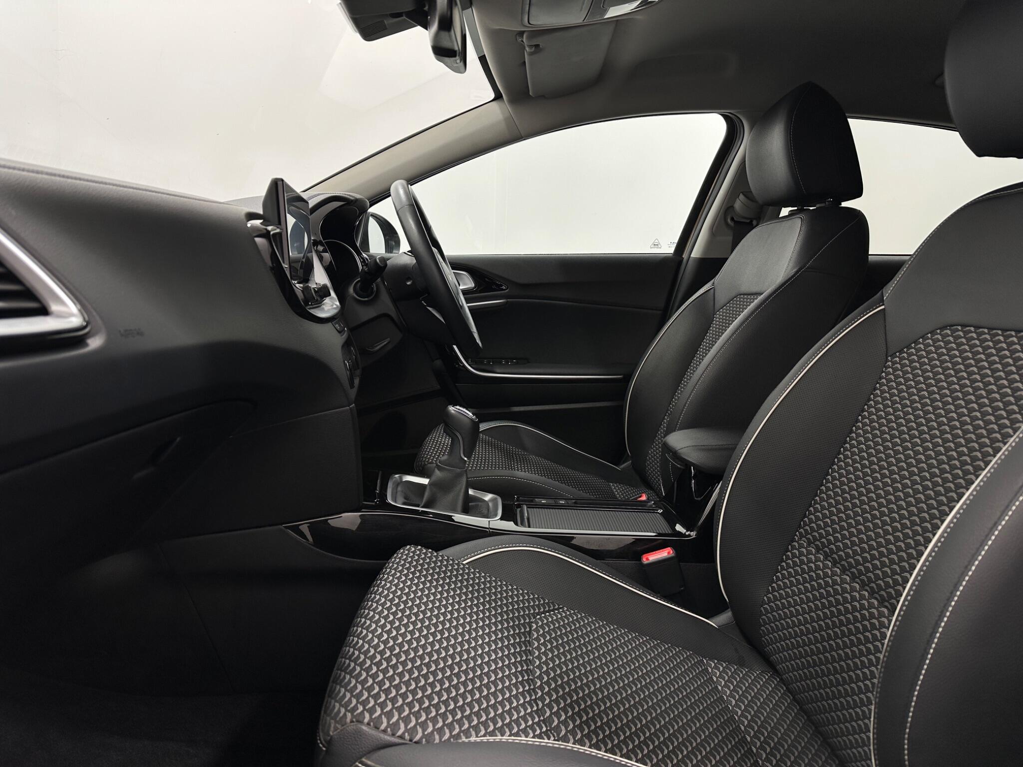 Kia Xceed view 34