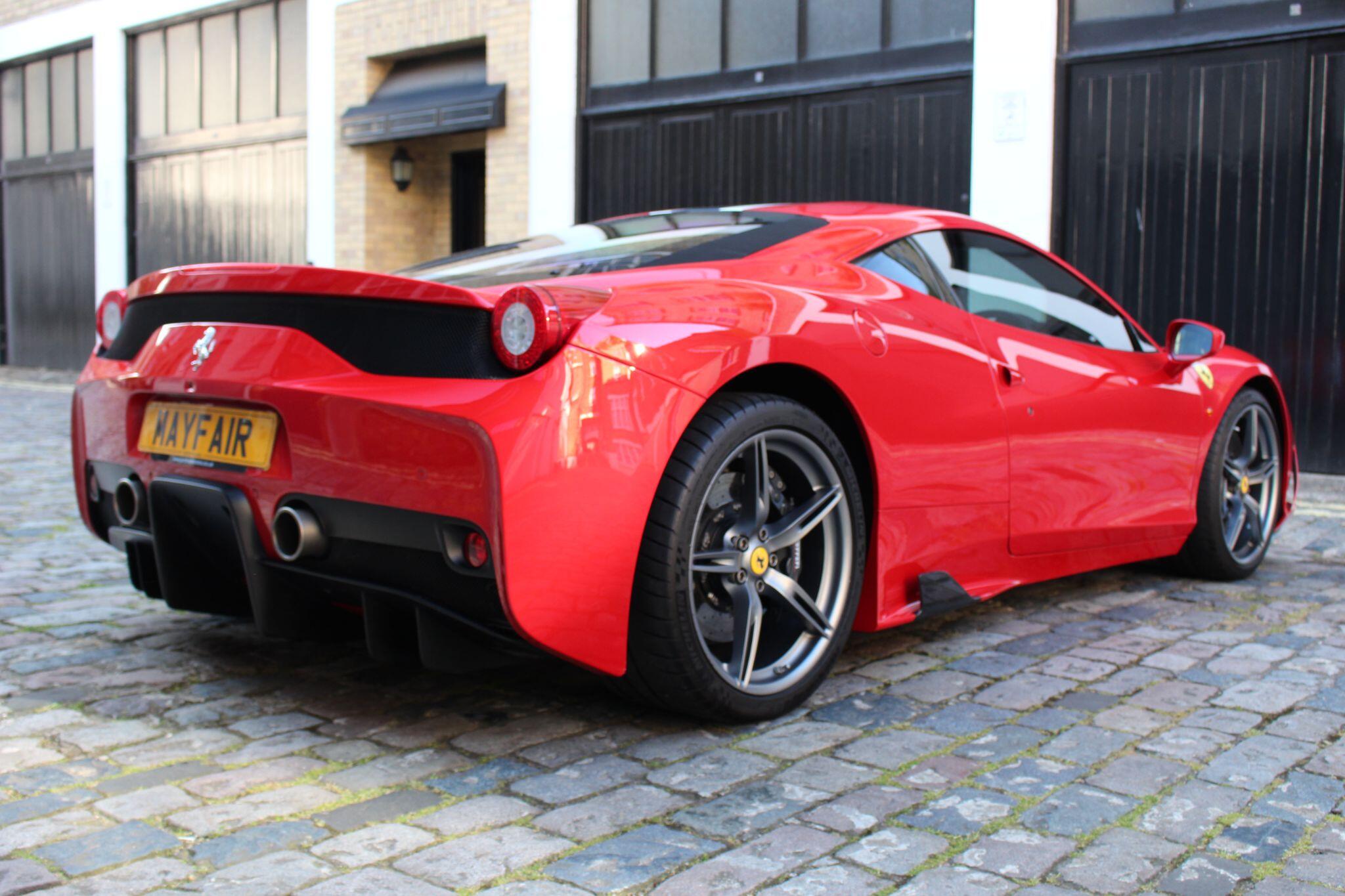 Ferrari 458 view 24