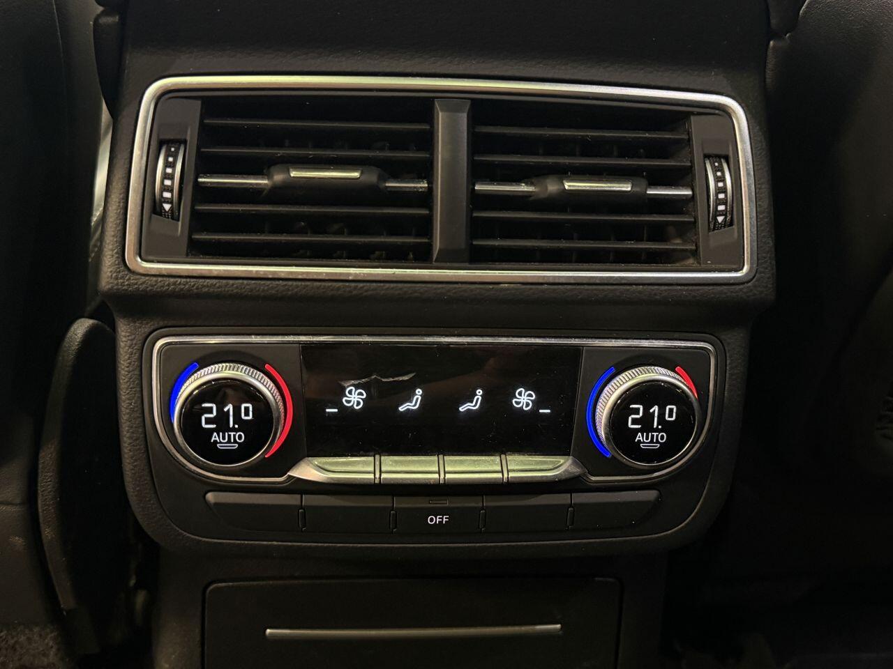 Audi Q7 view 66