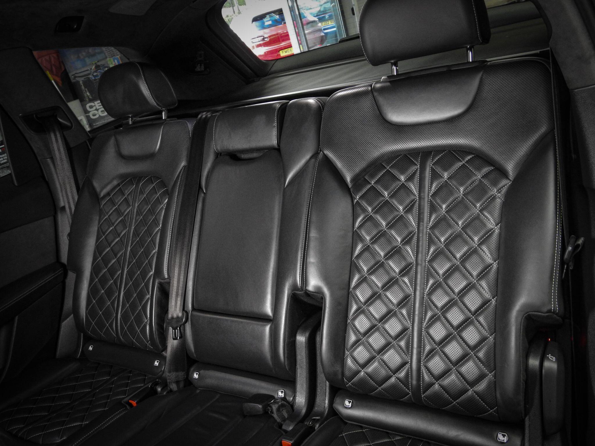 Audi SQ7 view 39