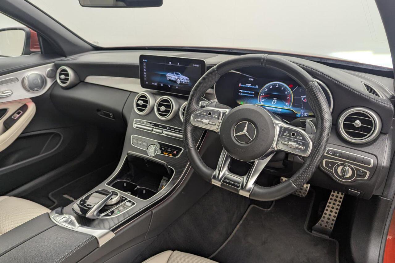 Mercedes-Benz C-Class view 14