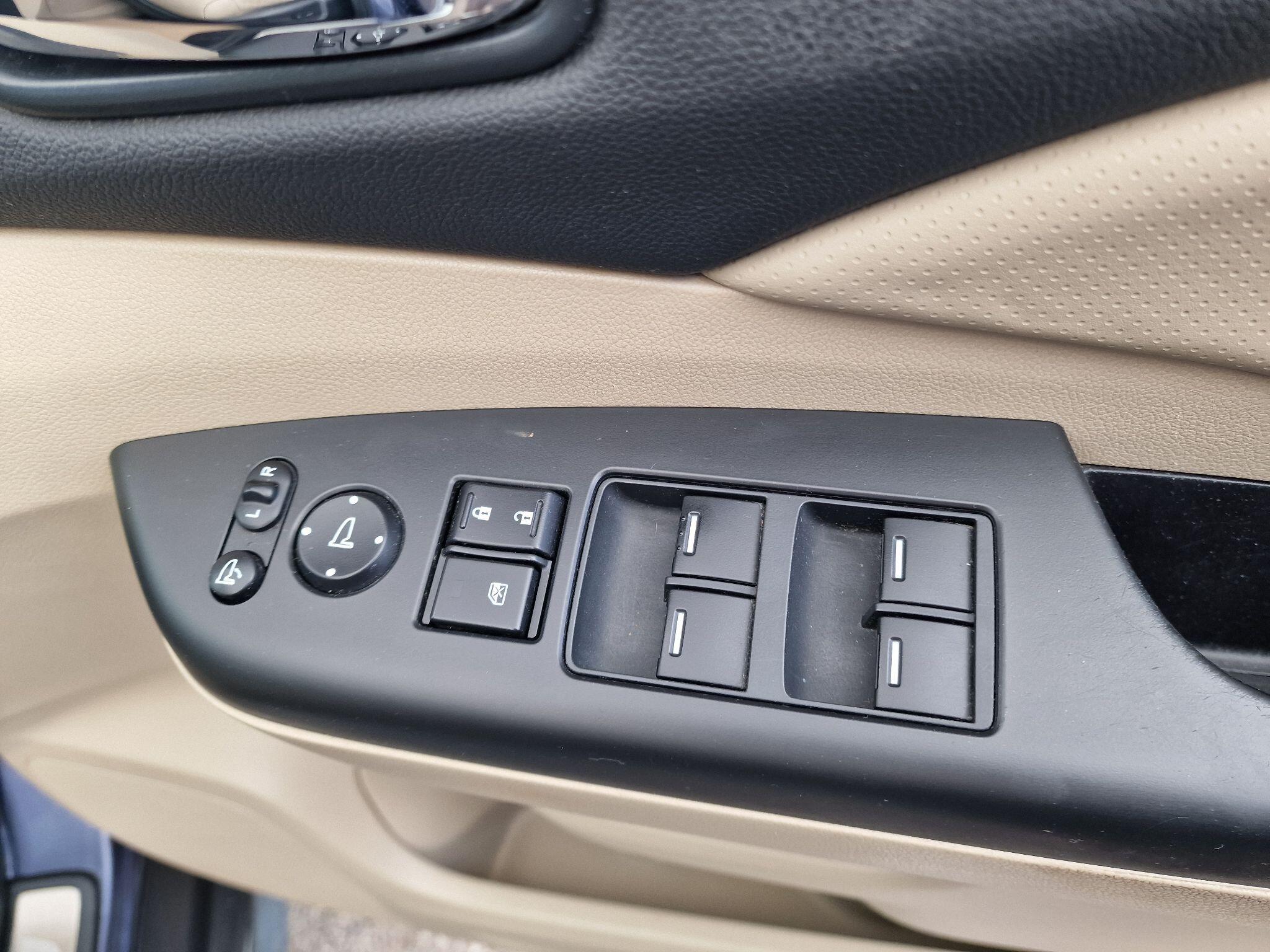 Honda CR-V view 35