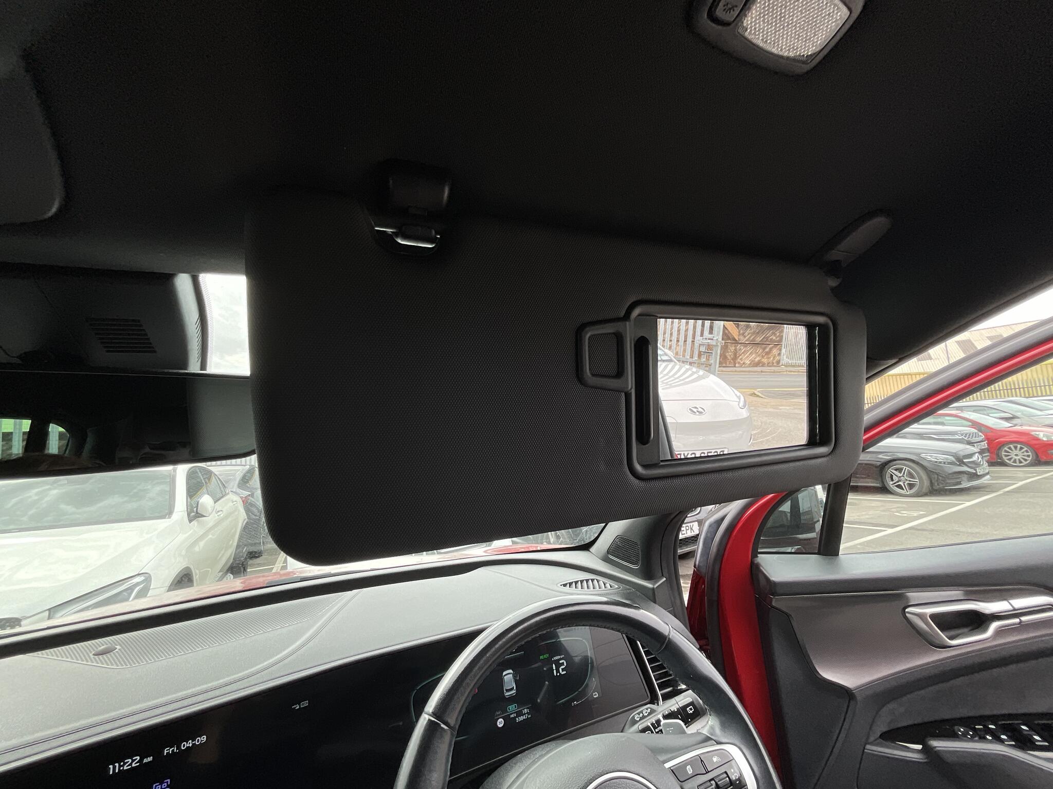 Kia Sportage view 28