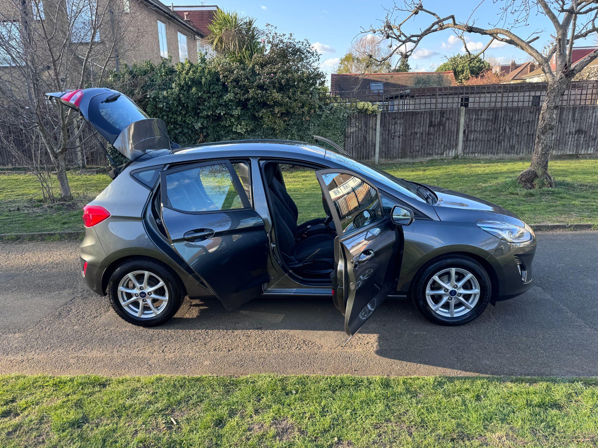 2019 Ford Fiesta 1.1 Ti-VCT Zetec Euro 6 (s/s) 5dr • 38,000 miles image 42