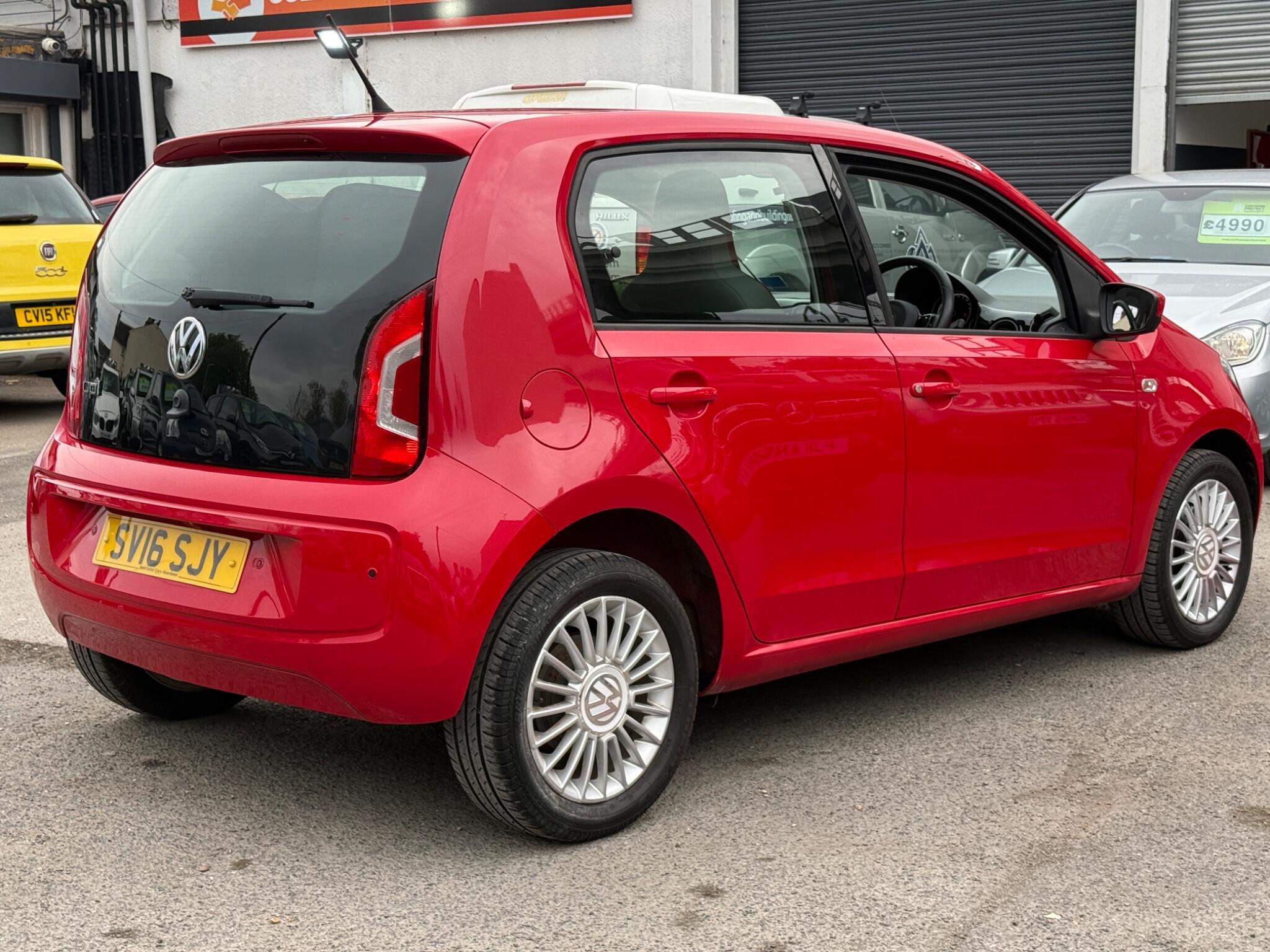 Volkswagen up! - Image 17