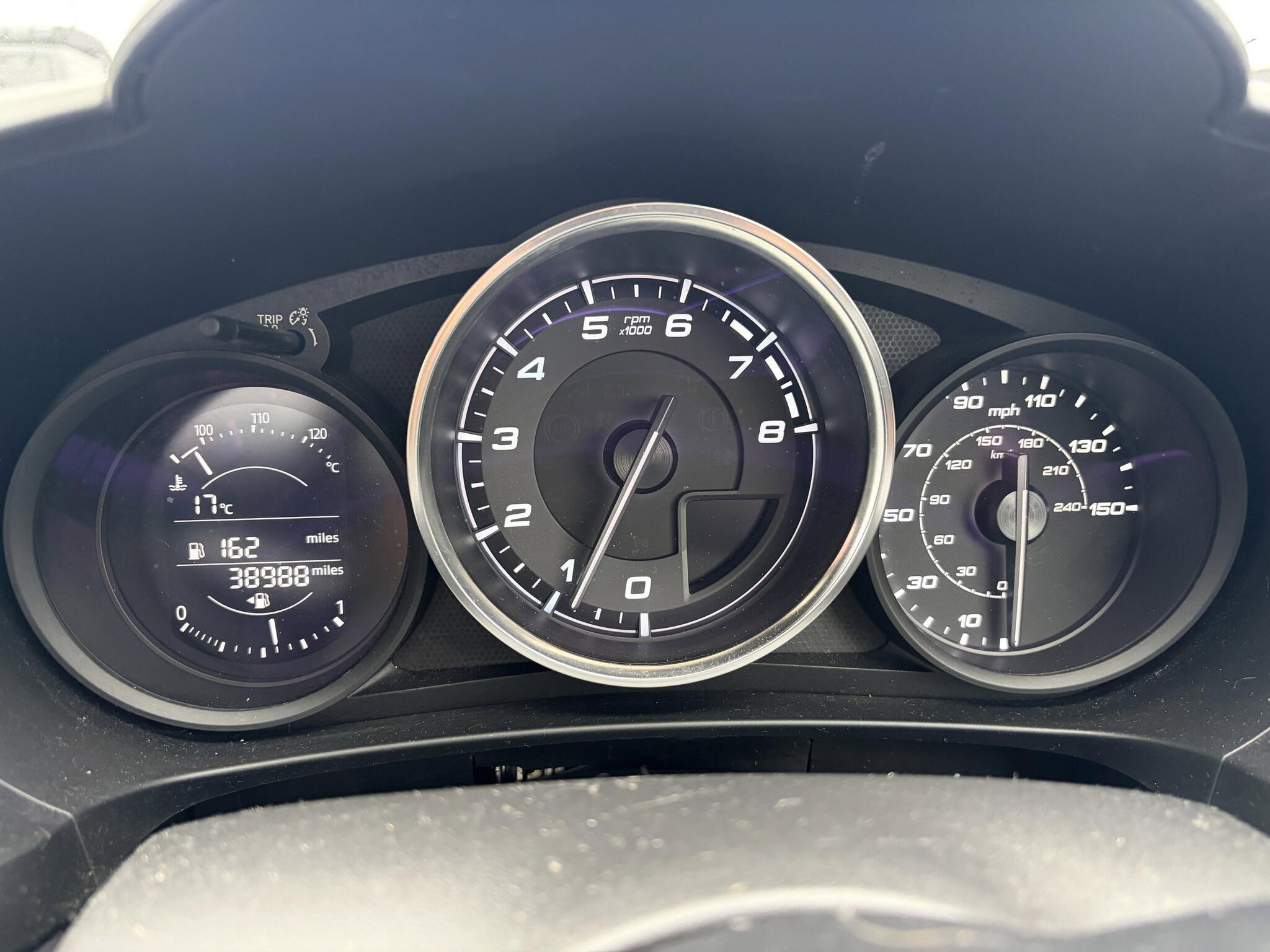 Fiat 124 Spider view 6