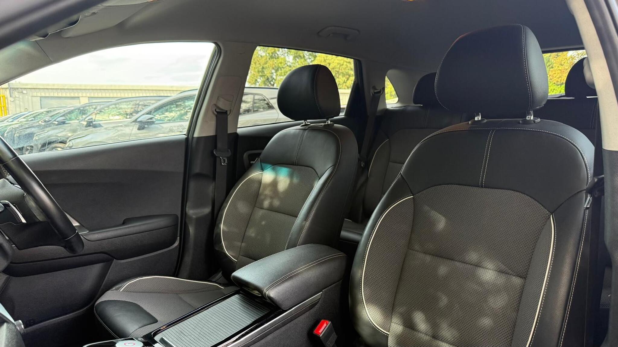 Kia Niro view 25