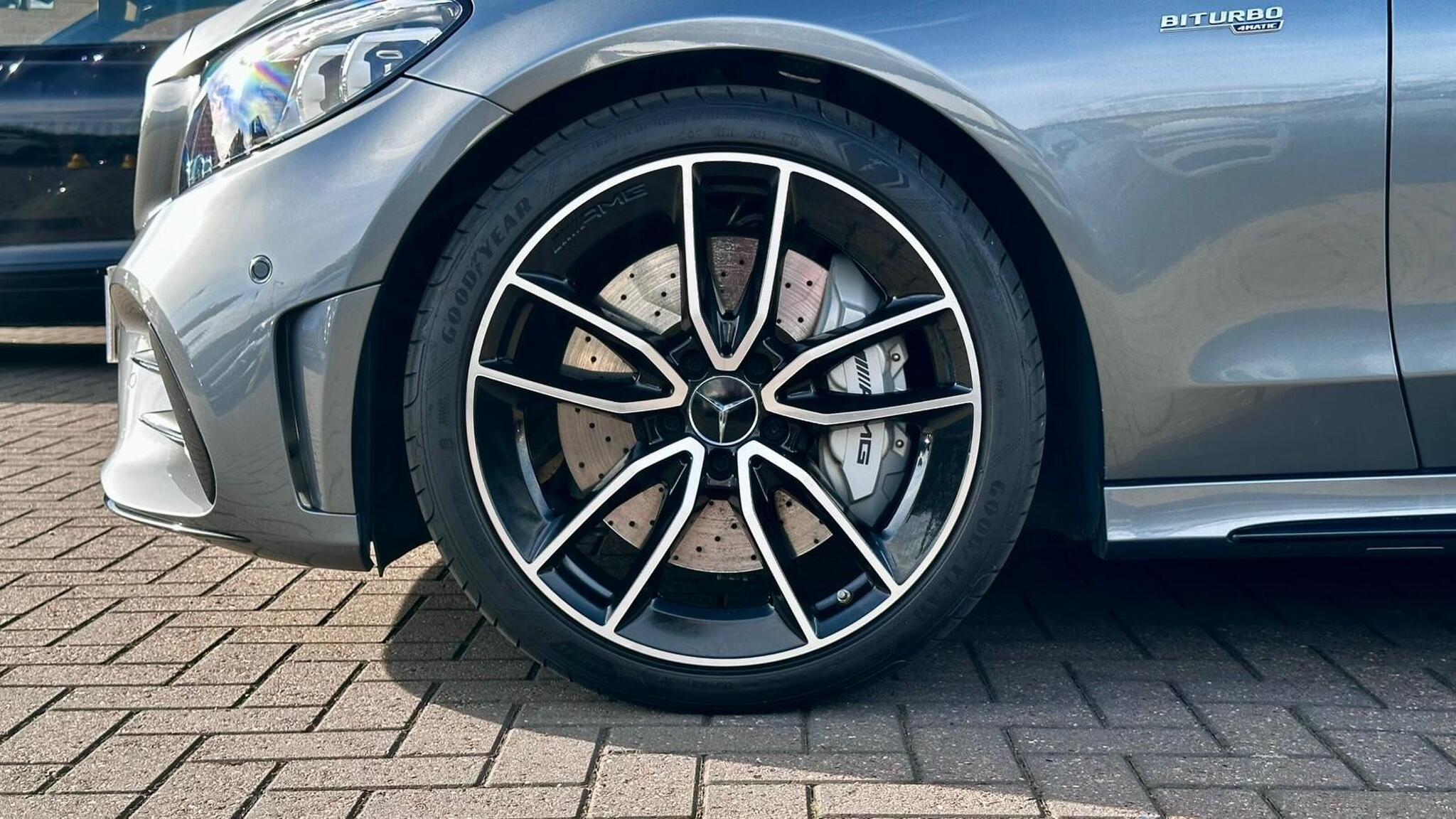 Mercedes-Benz C Class view 19