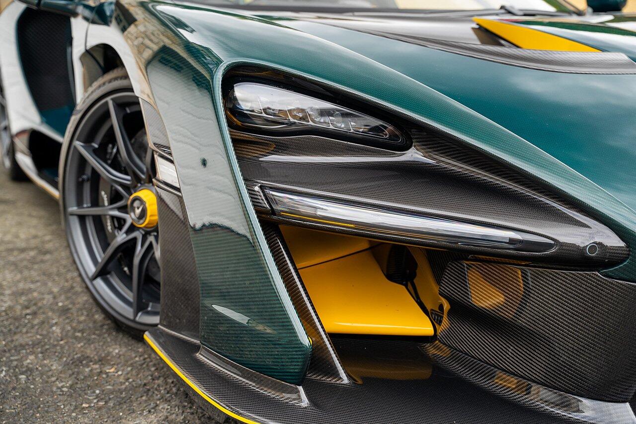 Mclaren Senna view 30