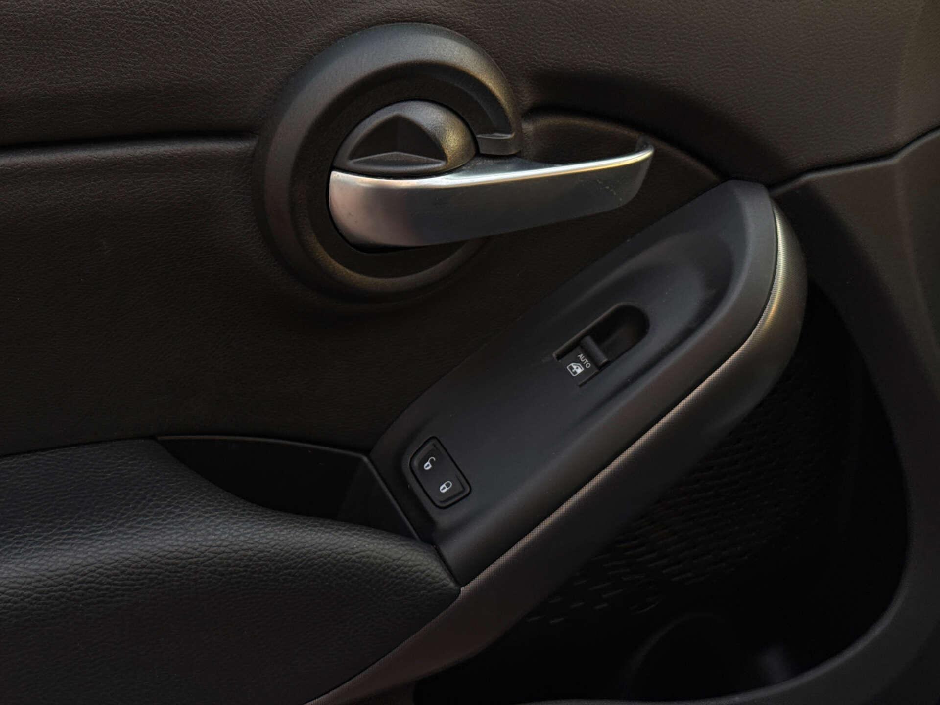 Fiat 500x view 41