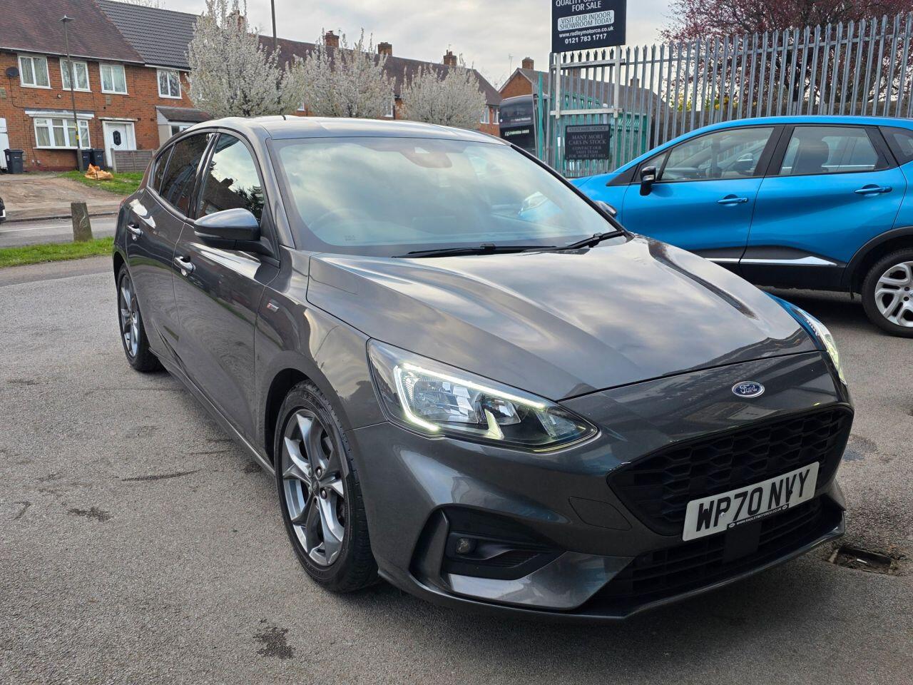 Ford Focus view 8