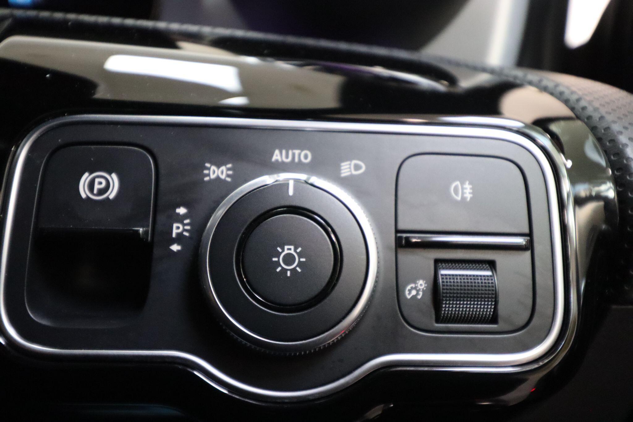 Mercedes-Benz Cla view 21