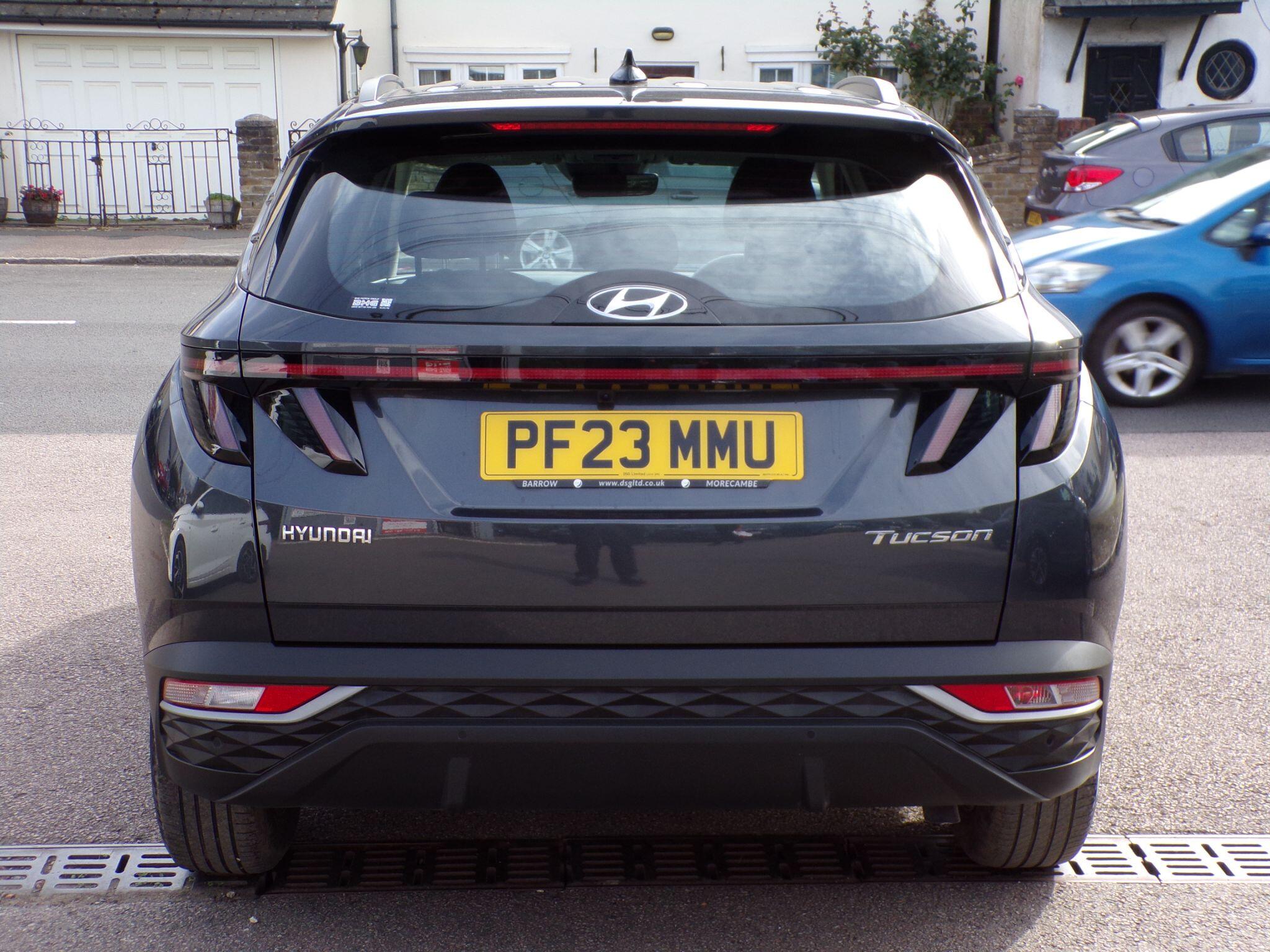 Hyundai Tucson view 9