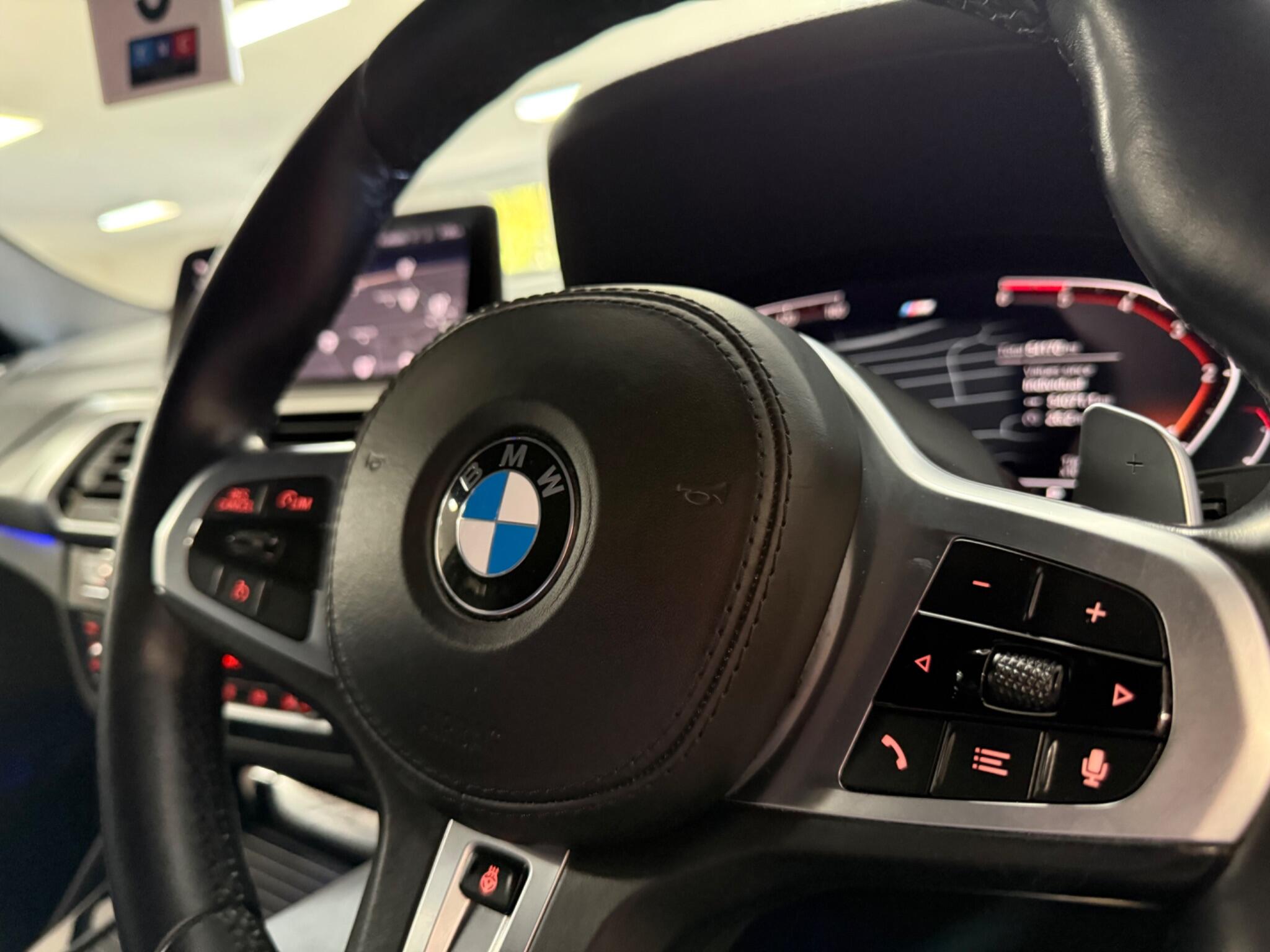 BMW X4 view 22