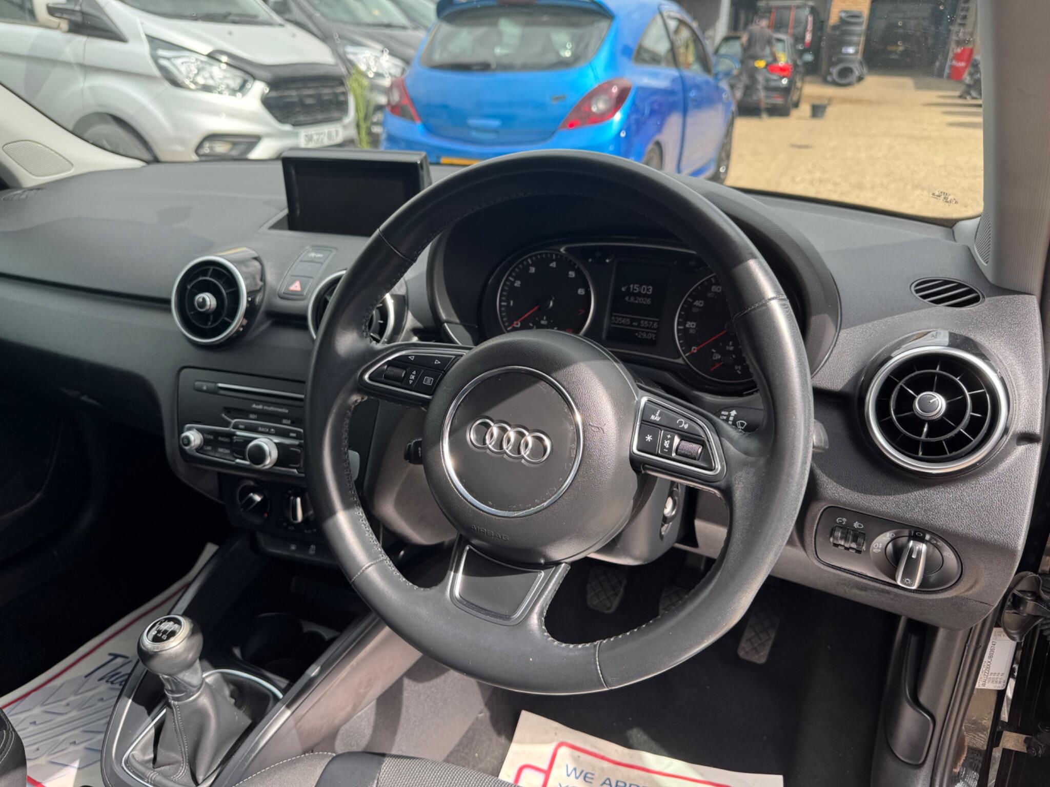 Audi A1 view 25