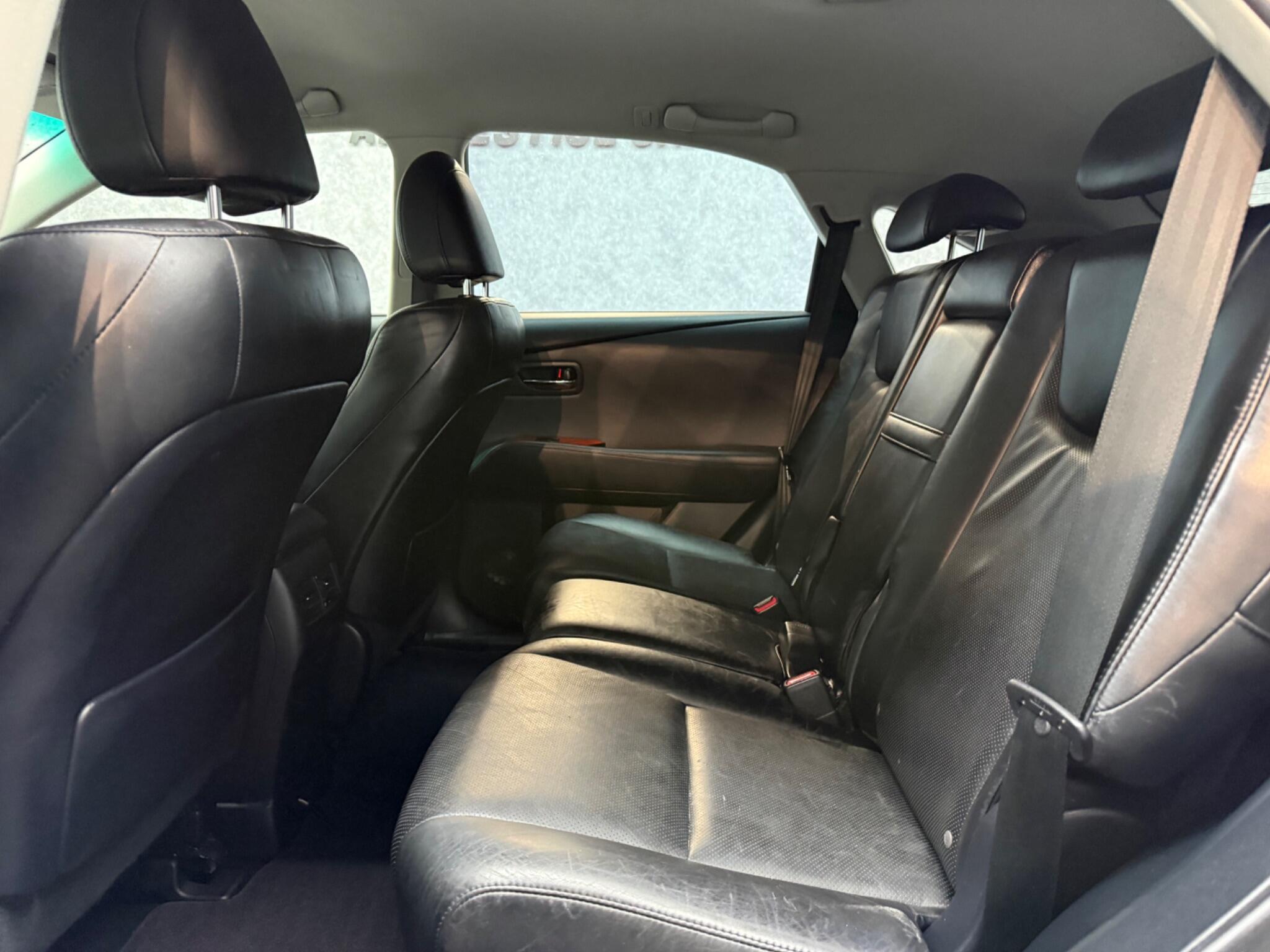 Lexus RX view 8