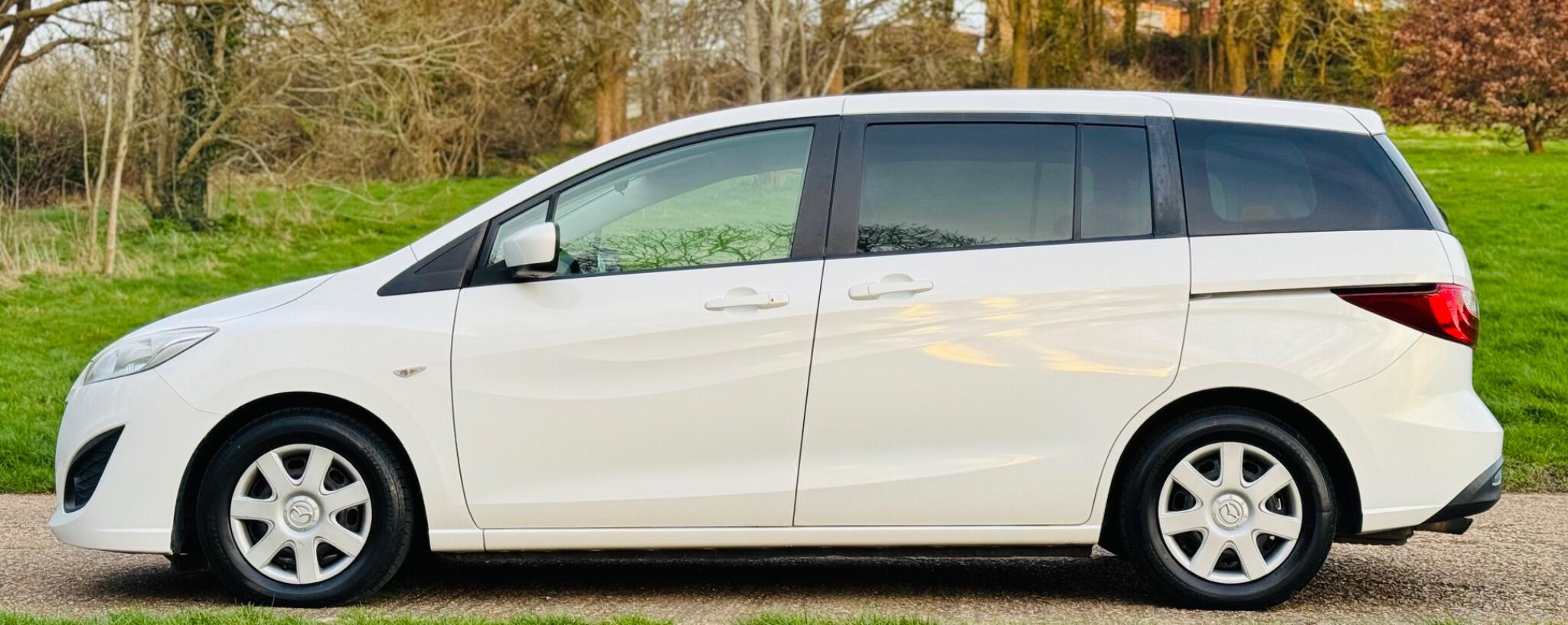 2012 Mazda Mazda5 image 8