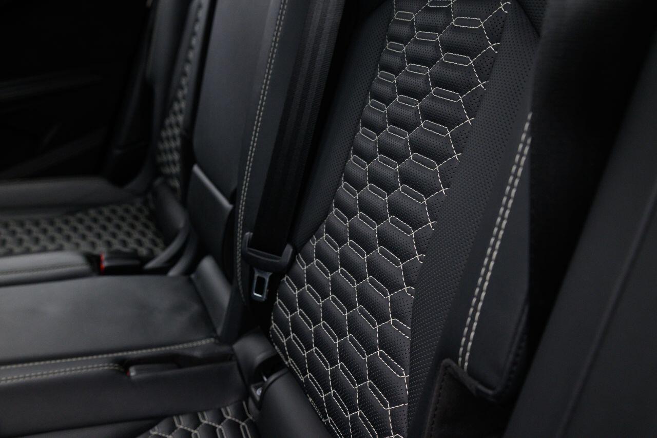 Lamborghini Urus view 70
